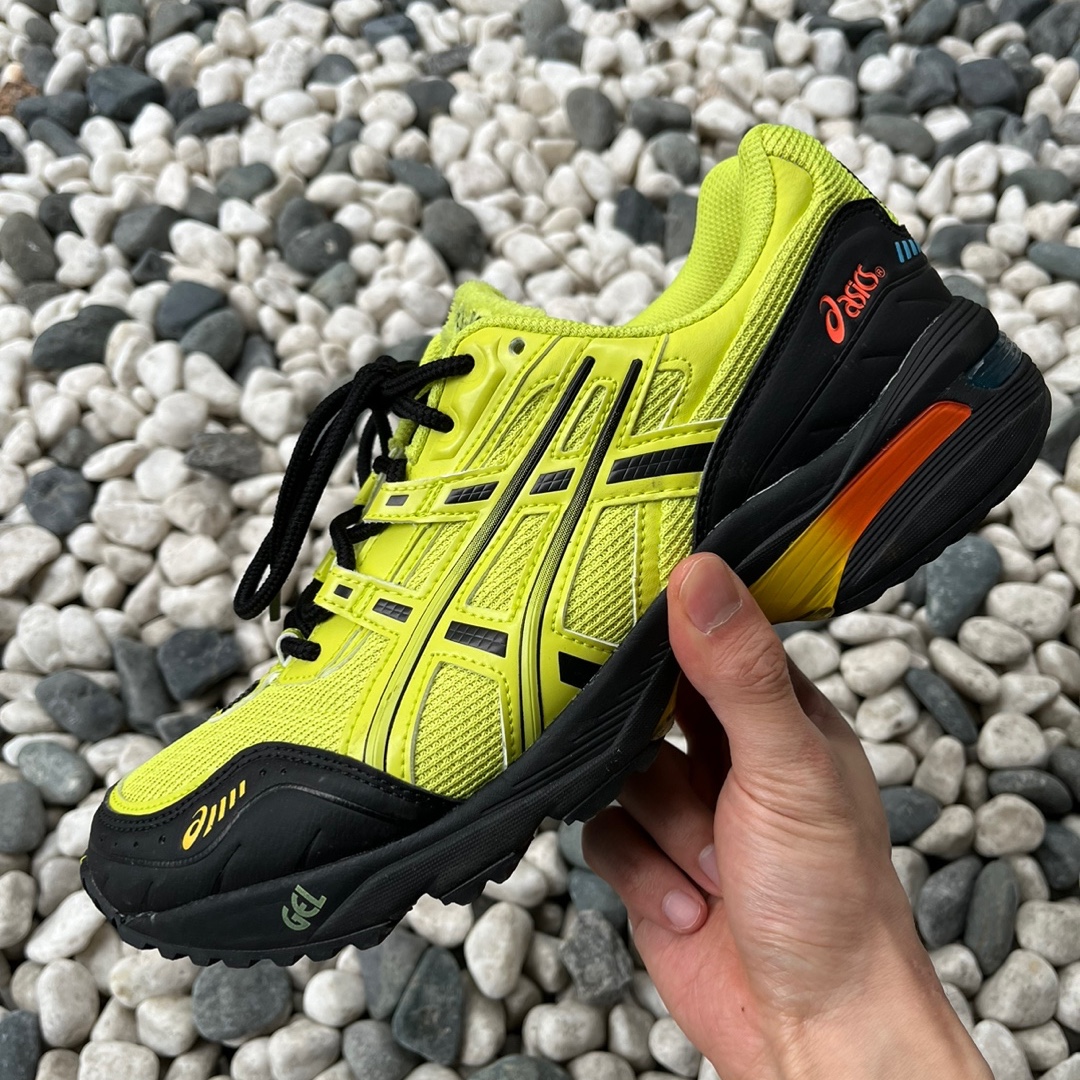 Asics x IAB Studio Gel-1090 Lime 착용 스타일 - 5