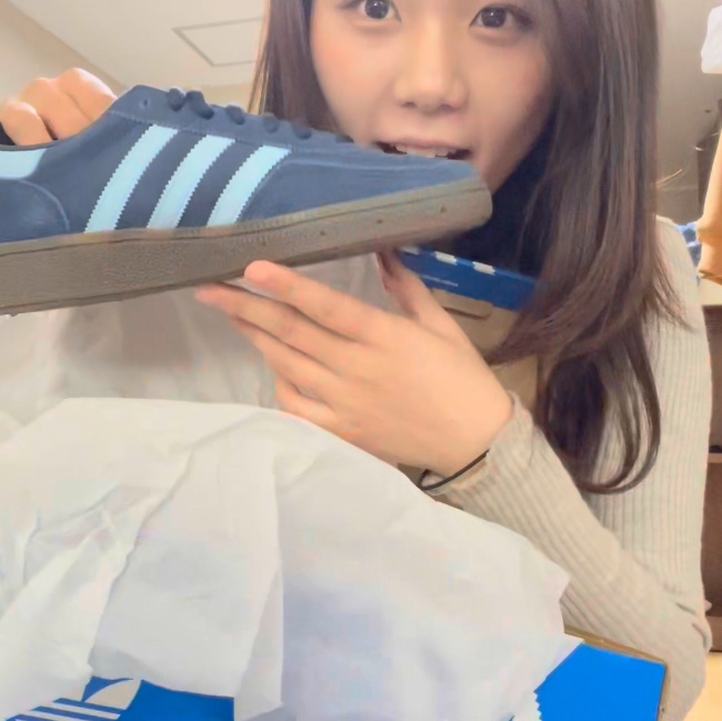 Adidas Spezial Handball Collegiate Navy 착용 스타일