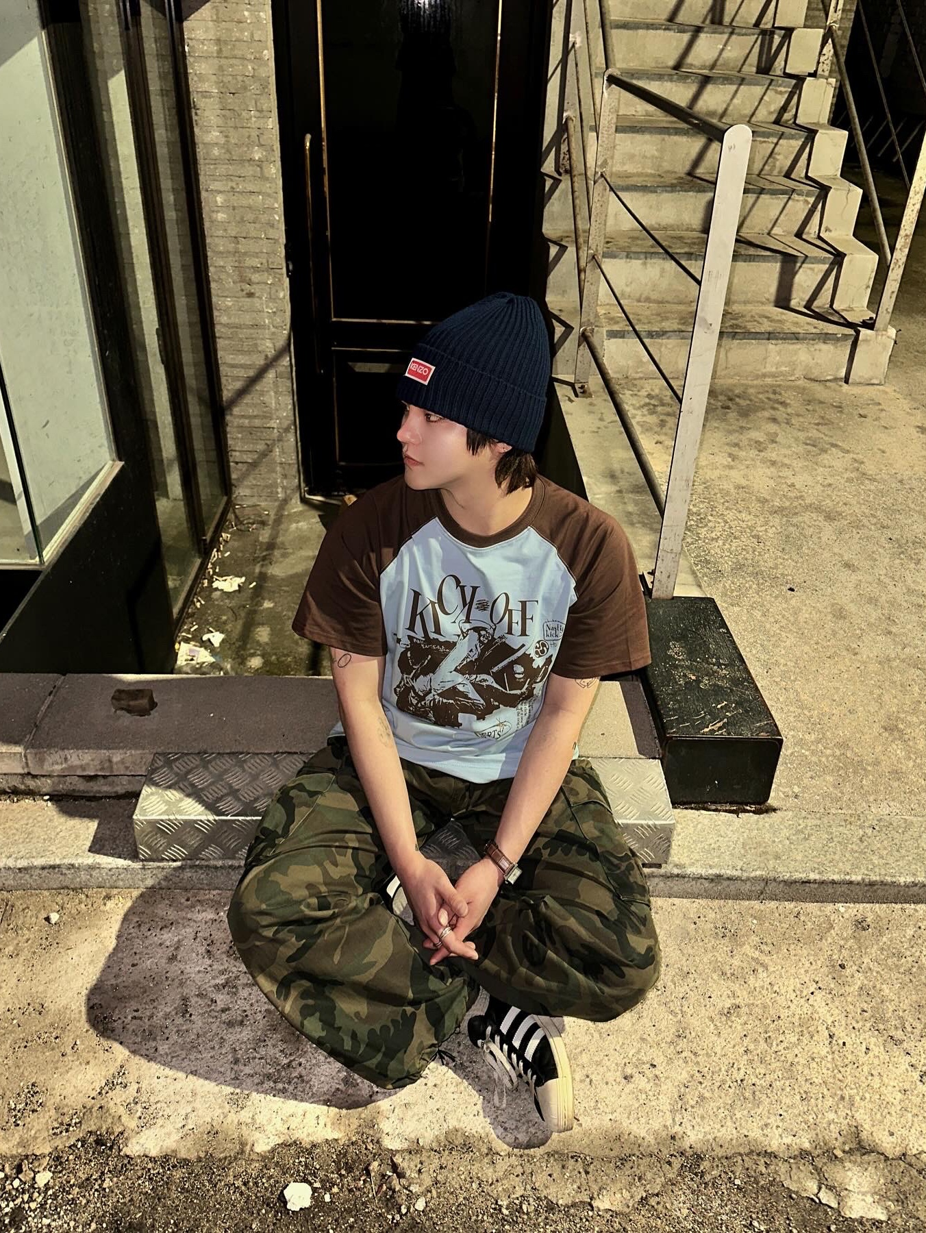 Kenzo Paris Wool Cap Midnight Blue, Adidas Superstar Premium Black White 착용 스타일 - 5