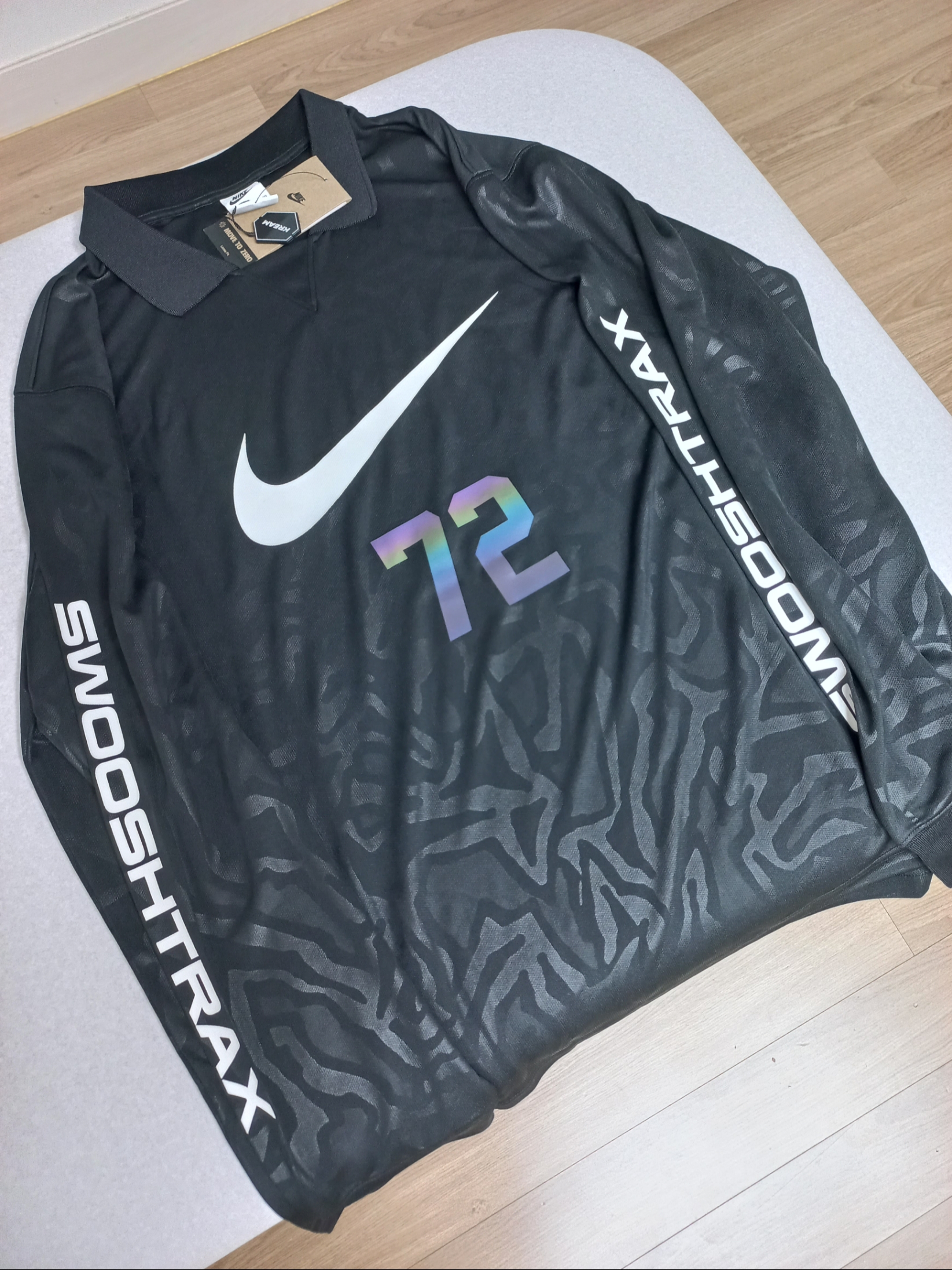 Nike NSW Long Sleeve Top Black - Asia 착용 스타일