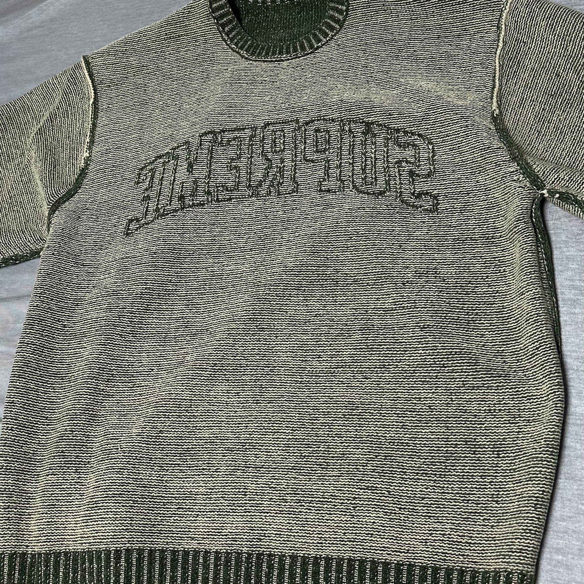 Supreme Contrast Arc Sweater Olive - 24SS 착용 스타일 - 2