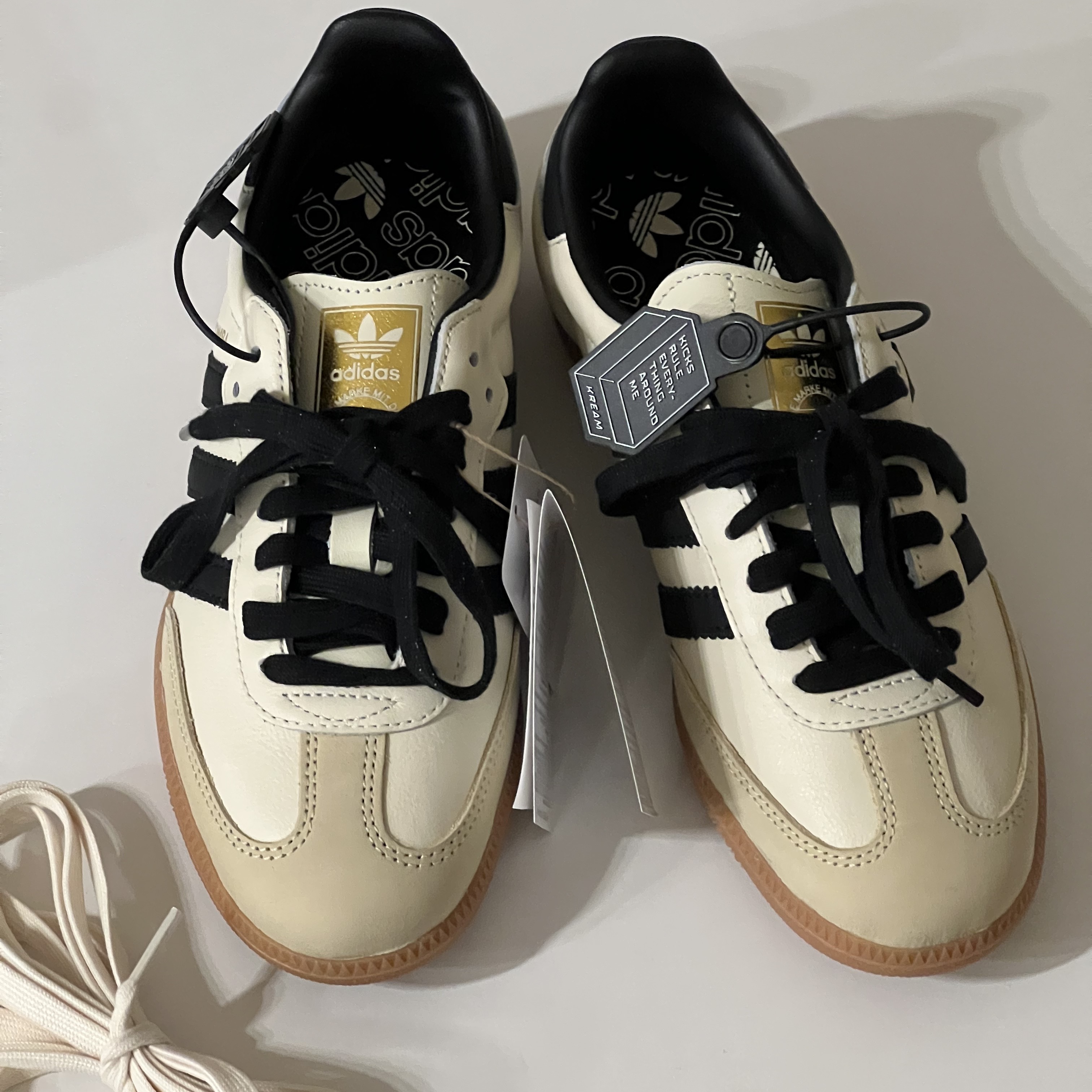 (W) Adidas Samba OG Cream White Core Black 착용 스타일