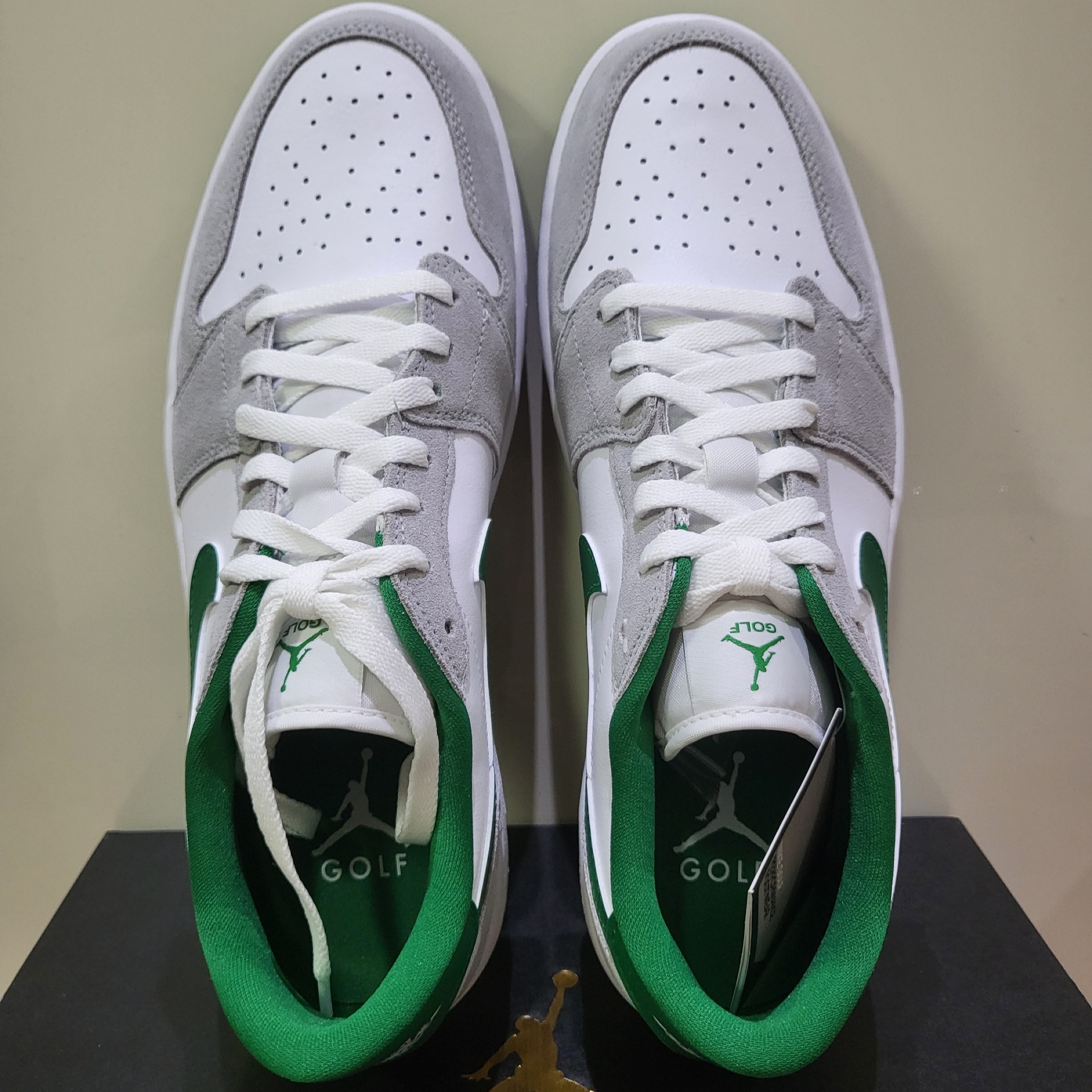 Jordan 1 Low Golf Pine Green 착용 스타일 - 3