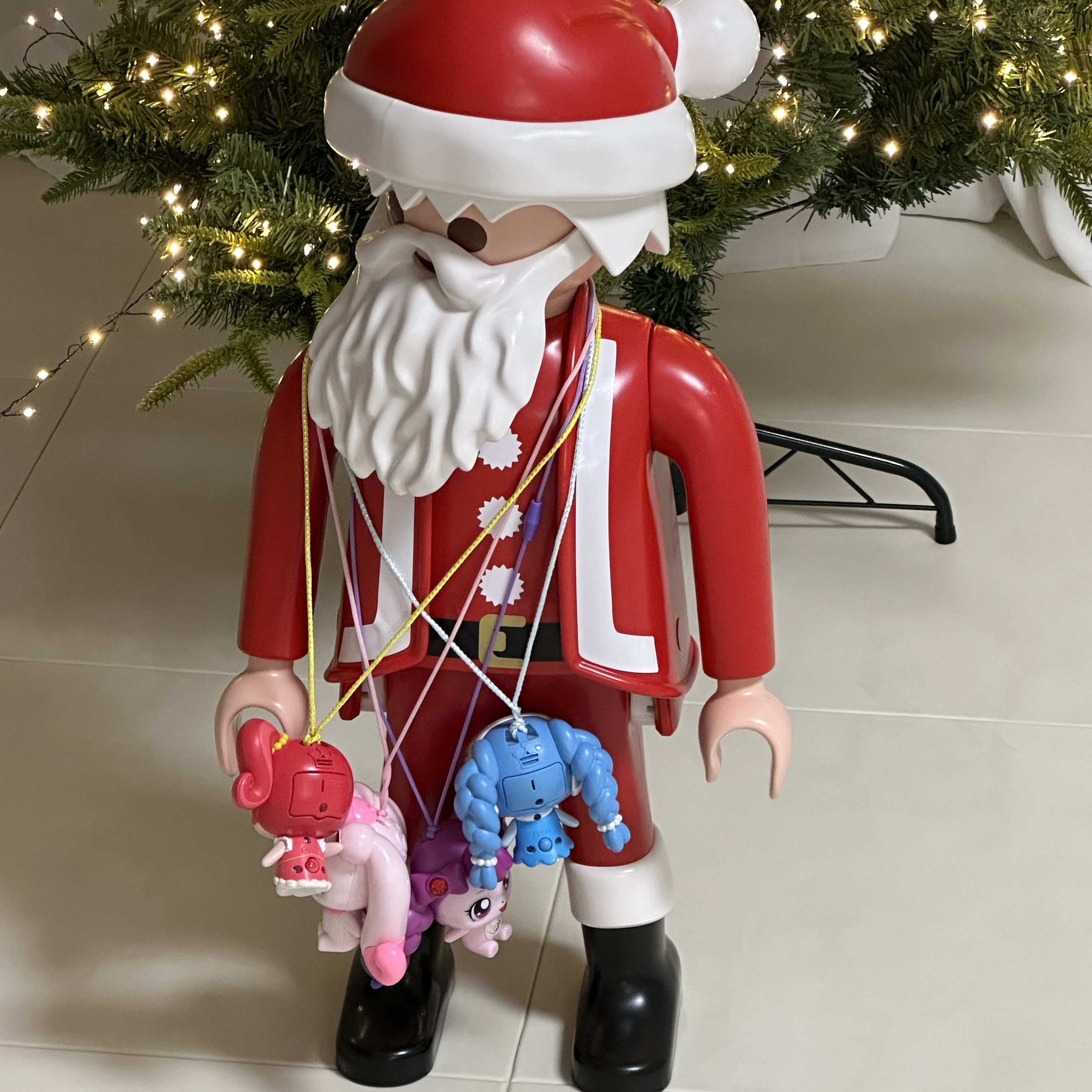 Playmobil Santa XXL 착용 스타일