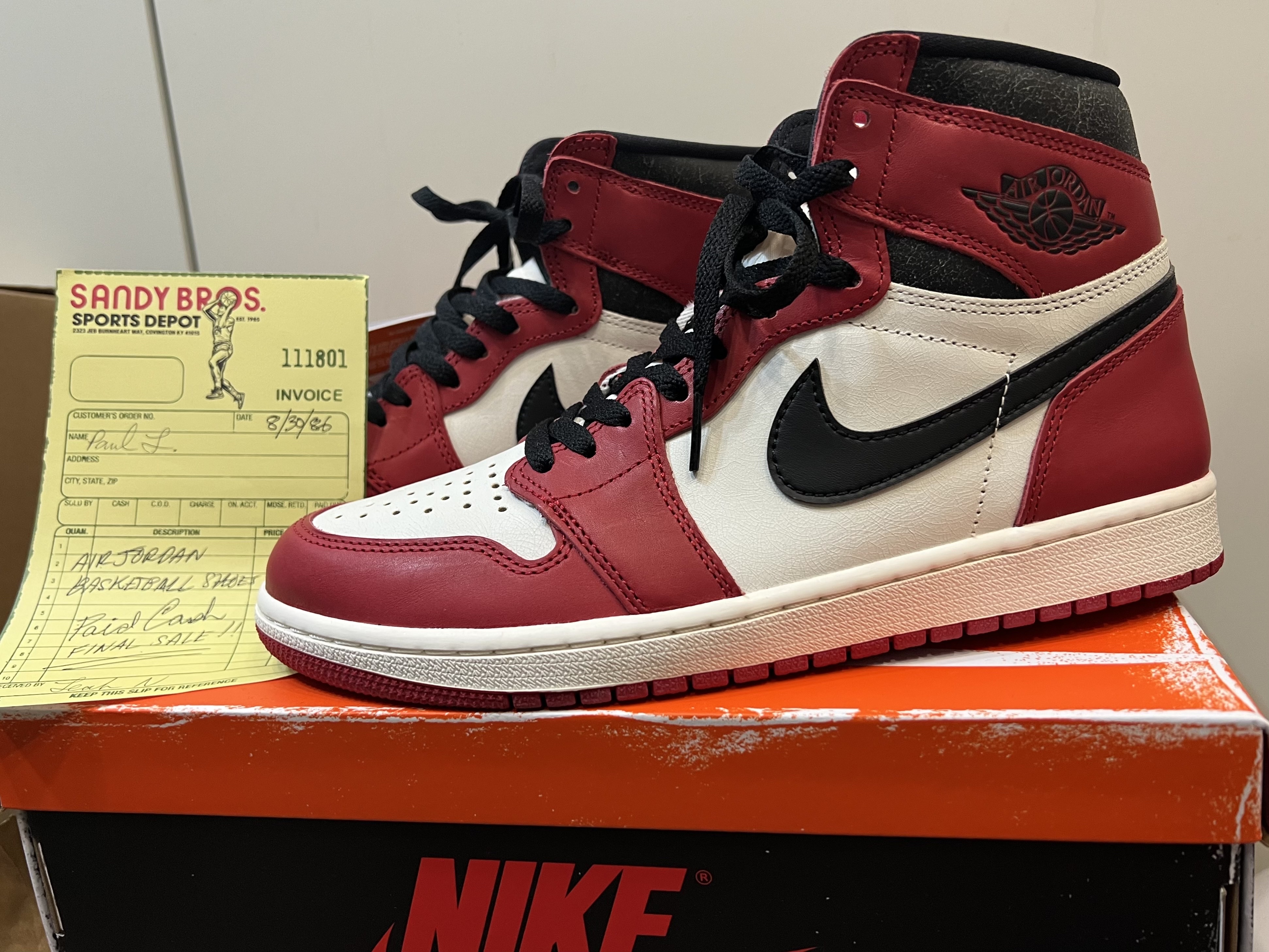 Jordan 1 Retro High OG Chicago 2022 착용 스타일 - 1
