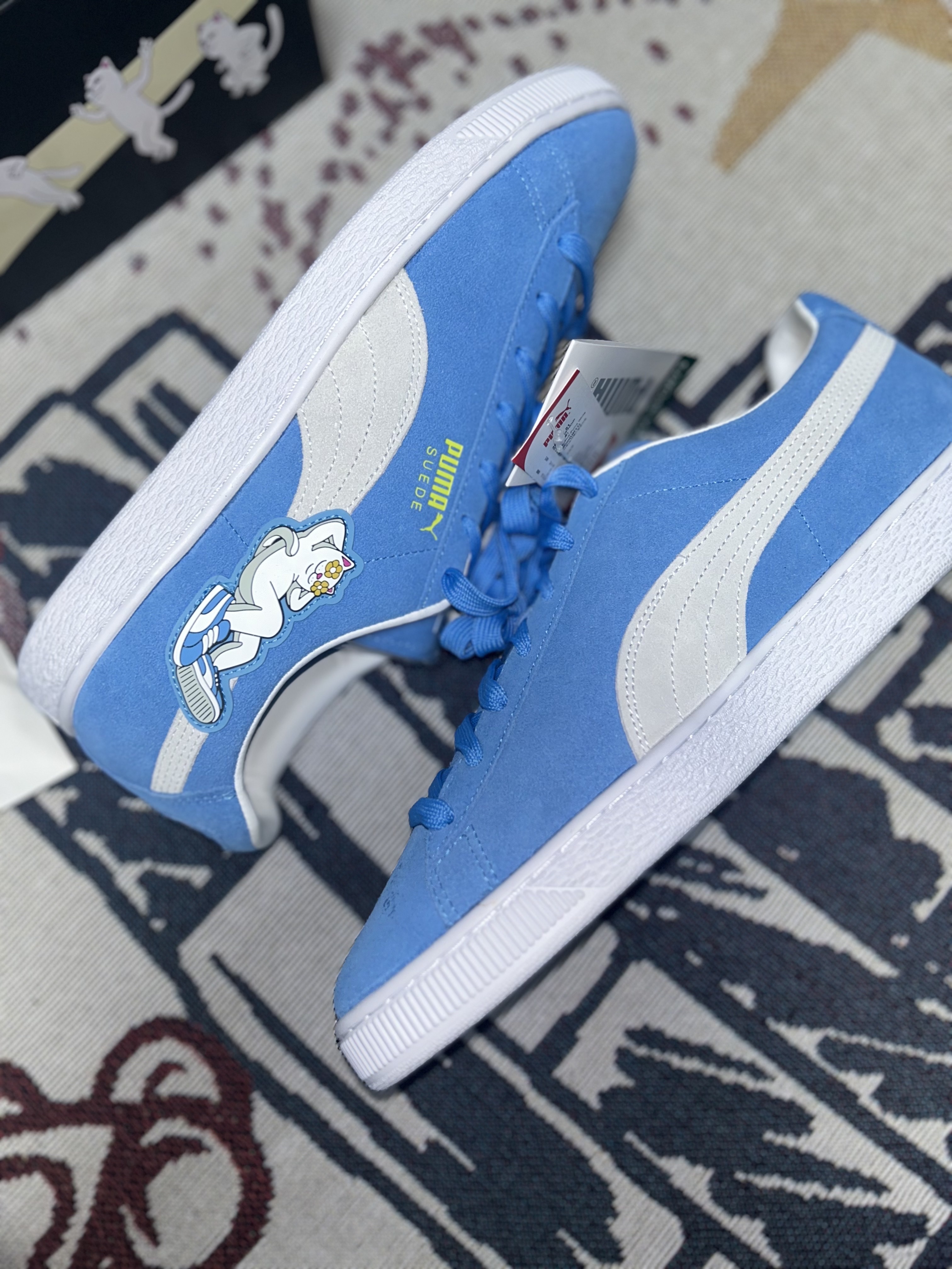 Puma x RIPNDIP Suede Regal Blue White 착용 스타일 - 4