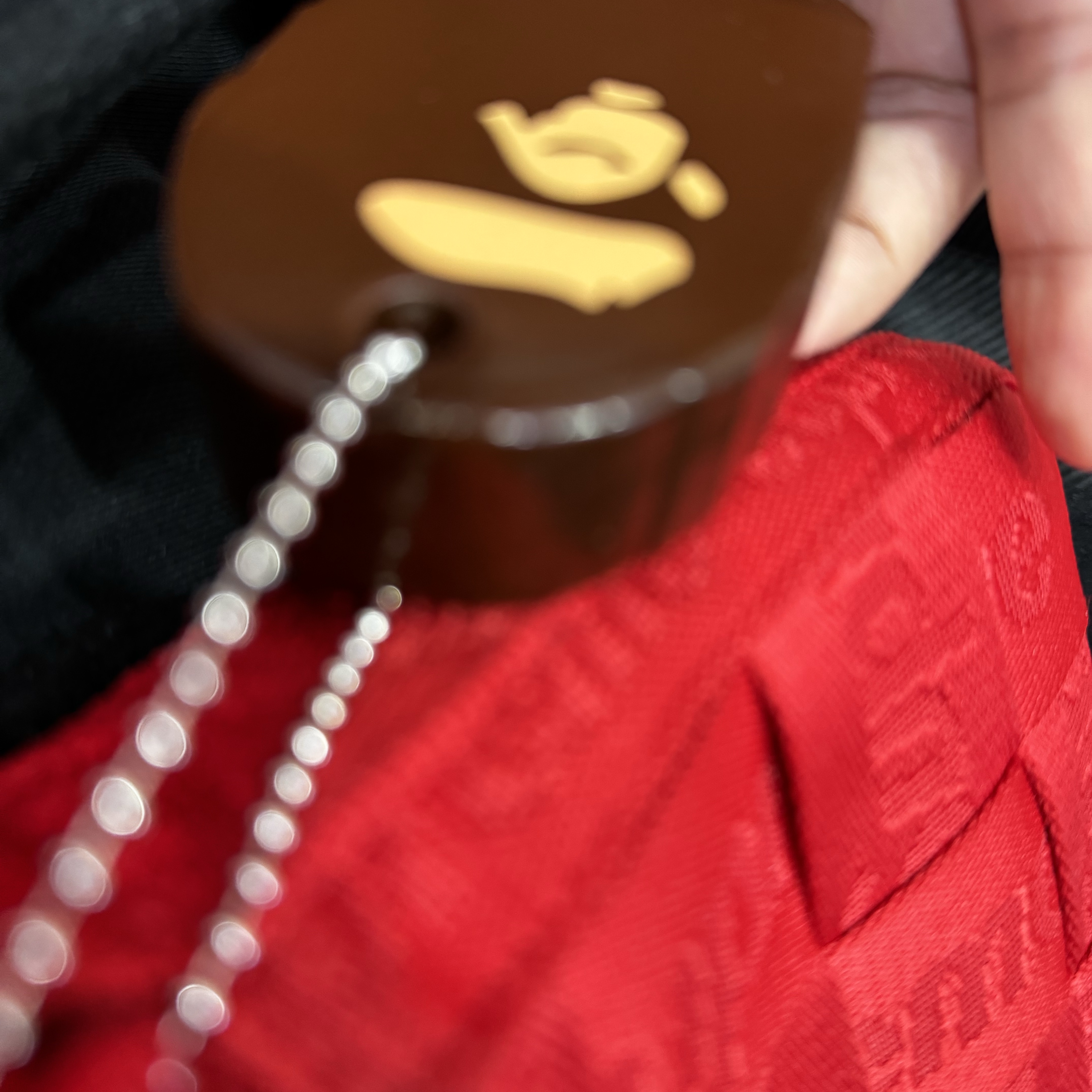 BAPE Ape Head Keychain (Vinyl Acetate), Supreme Woven Shoulder Bag Red - 23SS 착용 스타일