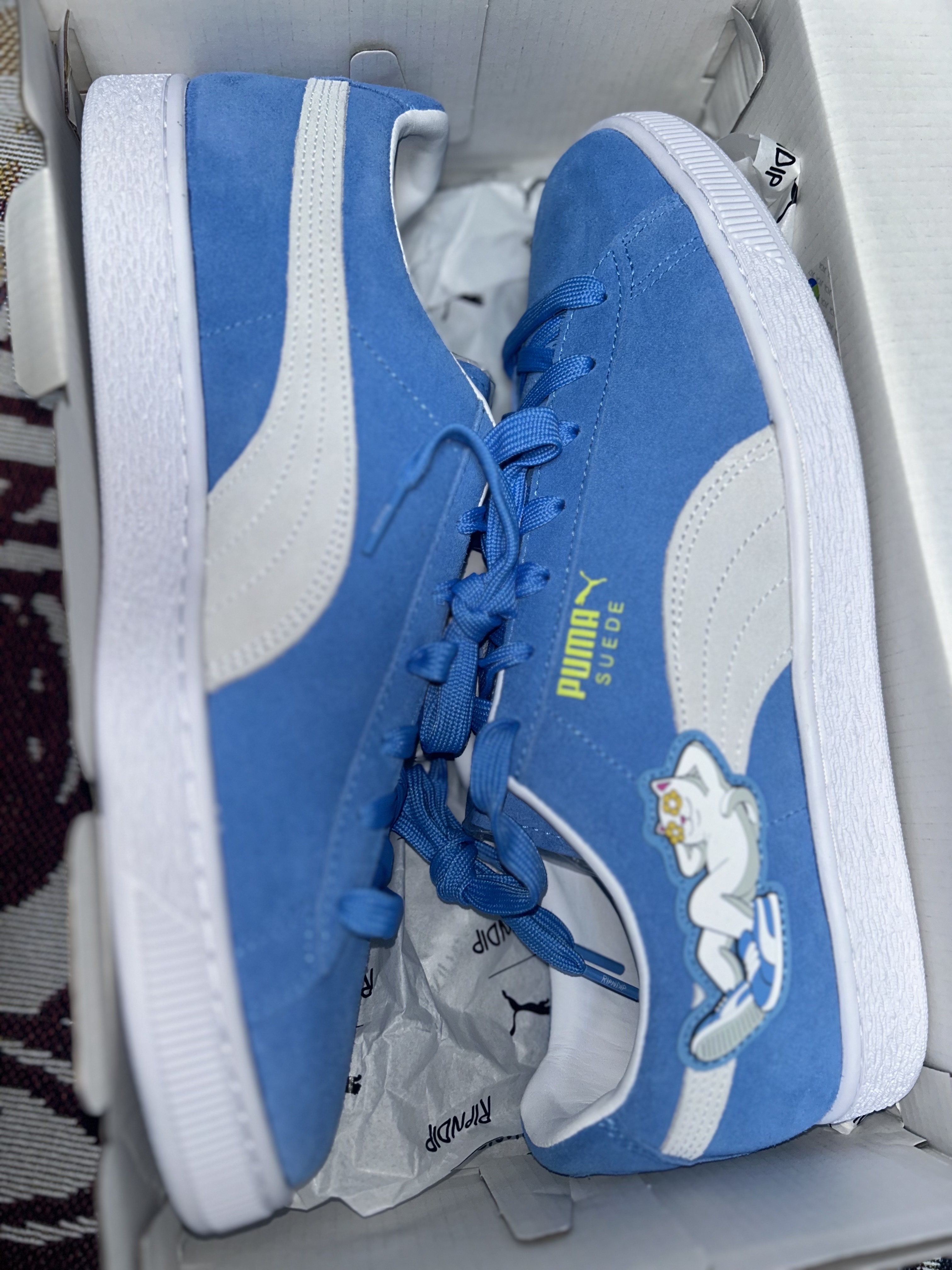 Puma x RIPNDIP Suede Regal Blue White 착용 스타일 - 6