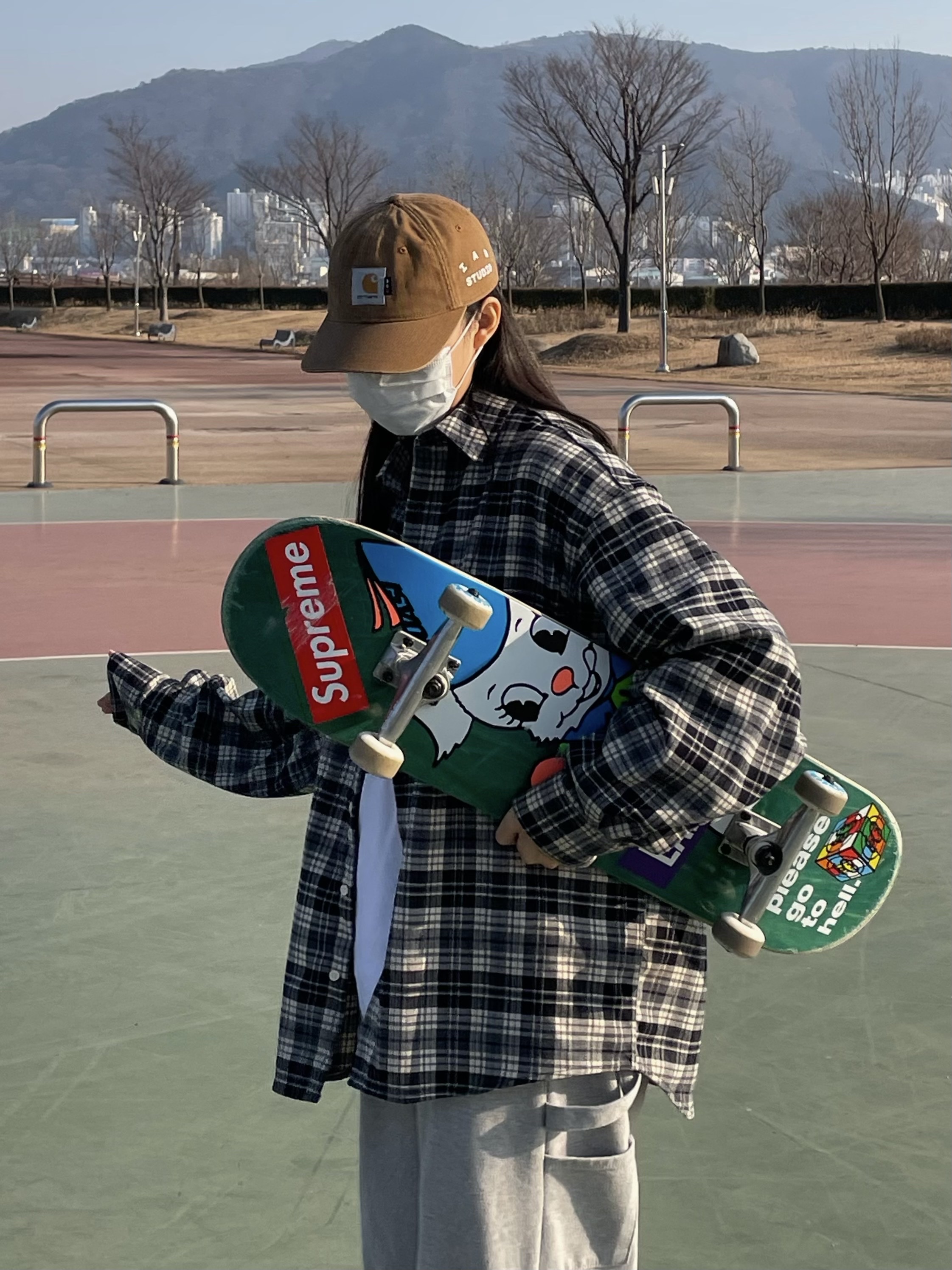 Carhartt WIP x IAB Studio Canvas 6-Panel Cap Hamilton Brown, Nike x Supreme Air Force 1 Low Flax 착용 스타일 - 2