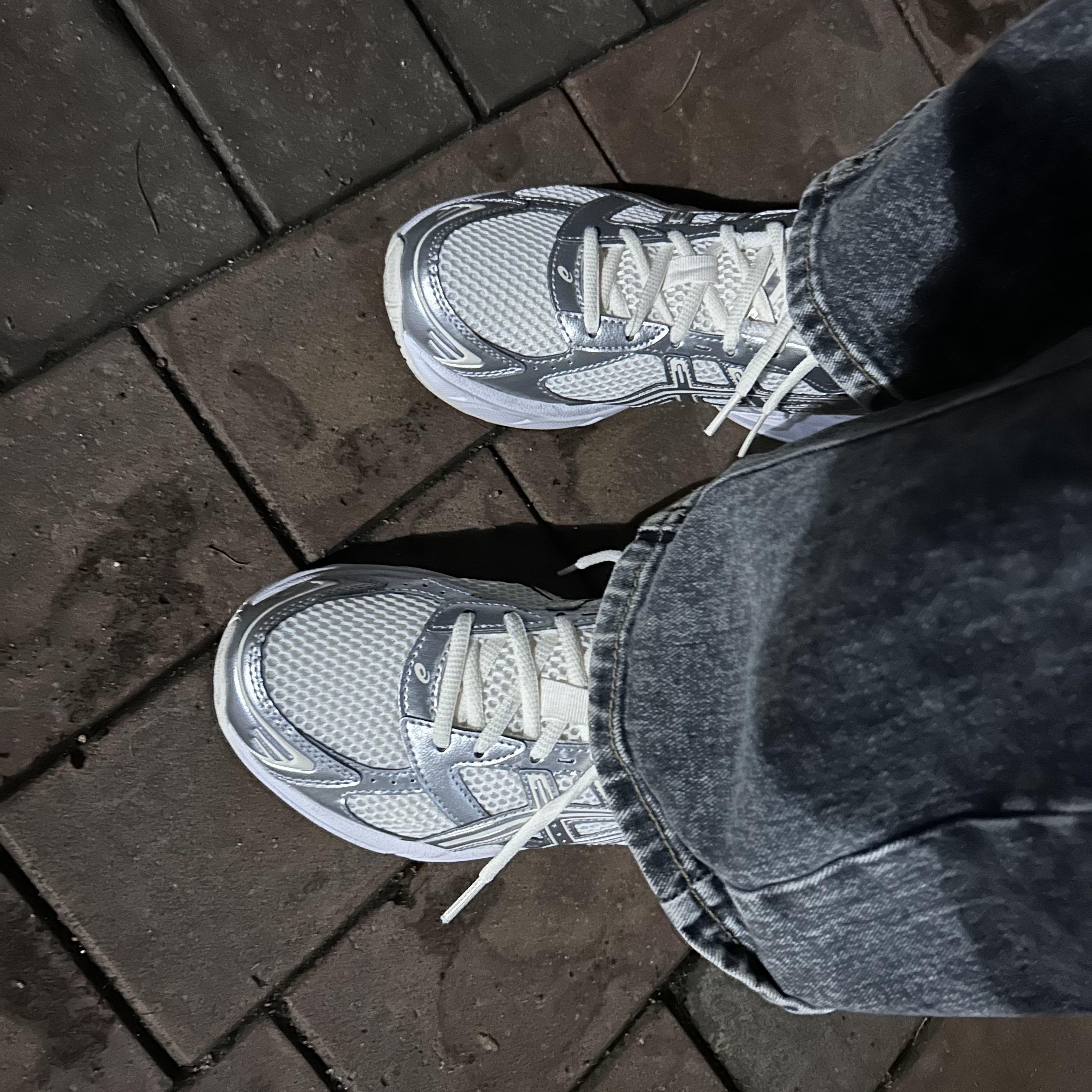 (W) Asics Gel-1130 Cream Pure Silver 착용 스타일