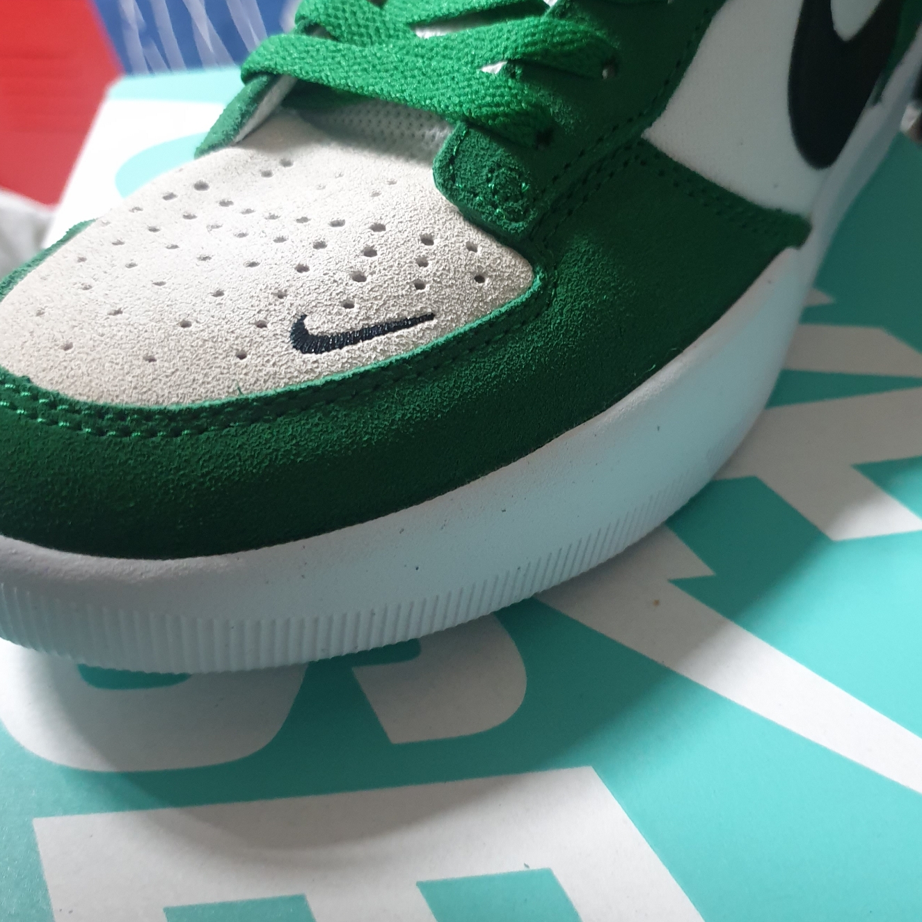 Nike SB Force 58 Pine Green Black 착용 스타일