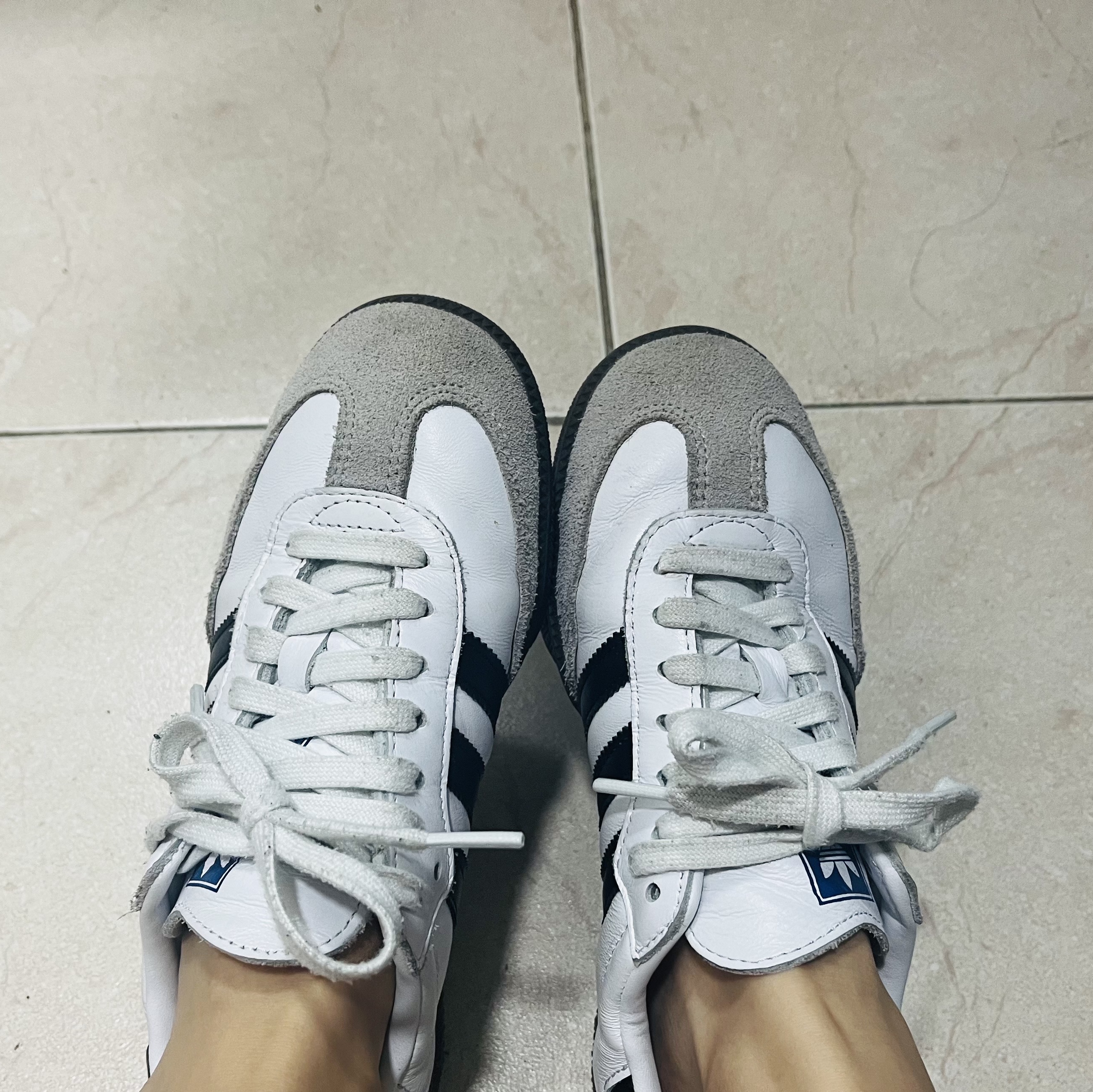 Adidas Samba OG Cloud White 착용 스타일