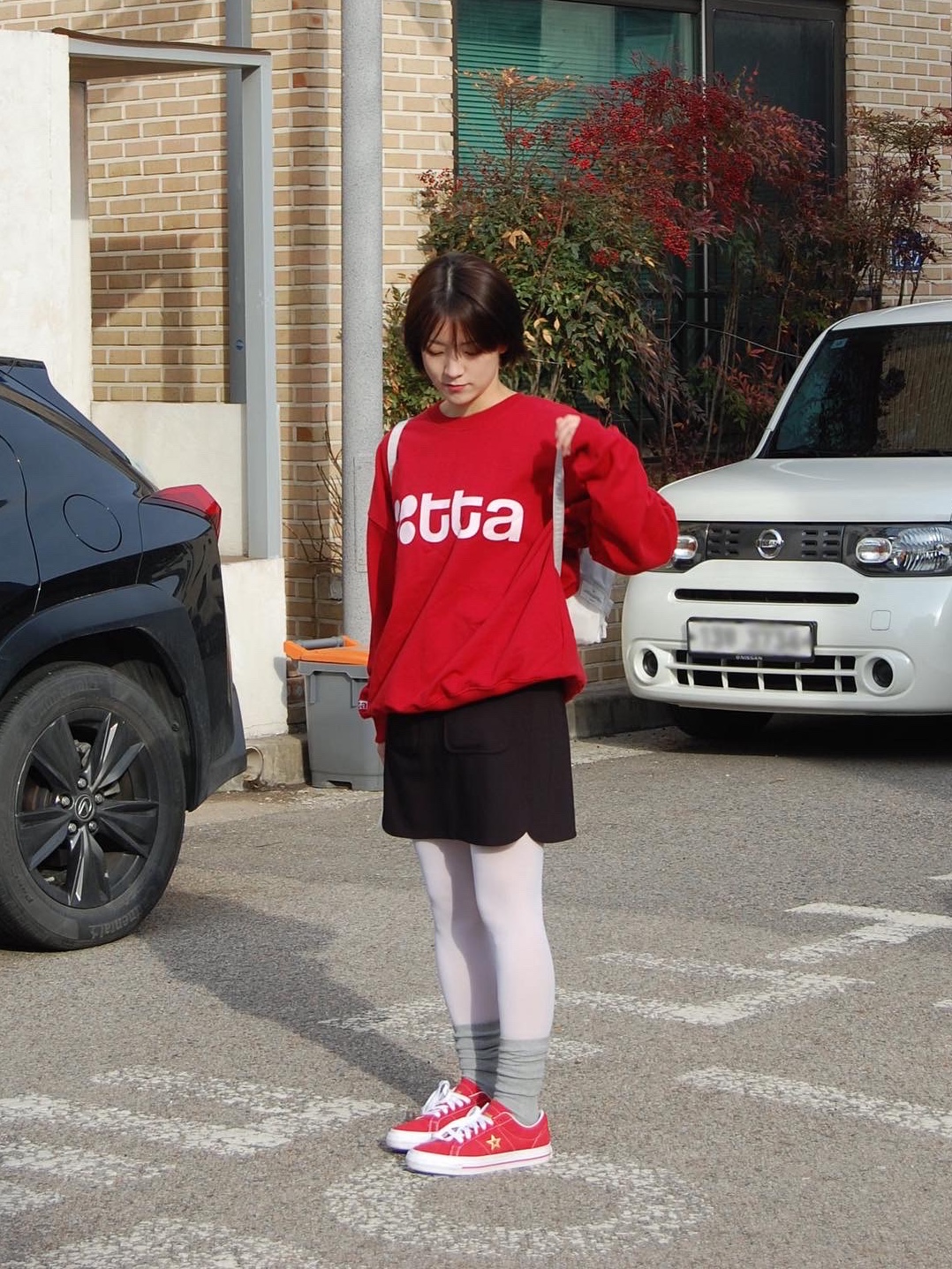 Converse One Star Pro Ox Suede Varsity Red 착용 스타일 - 1