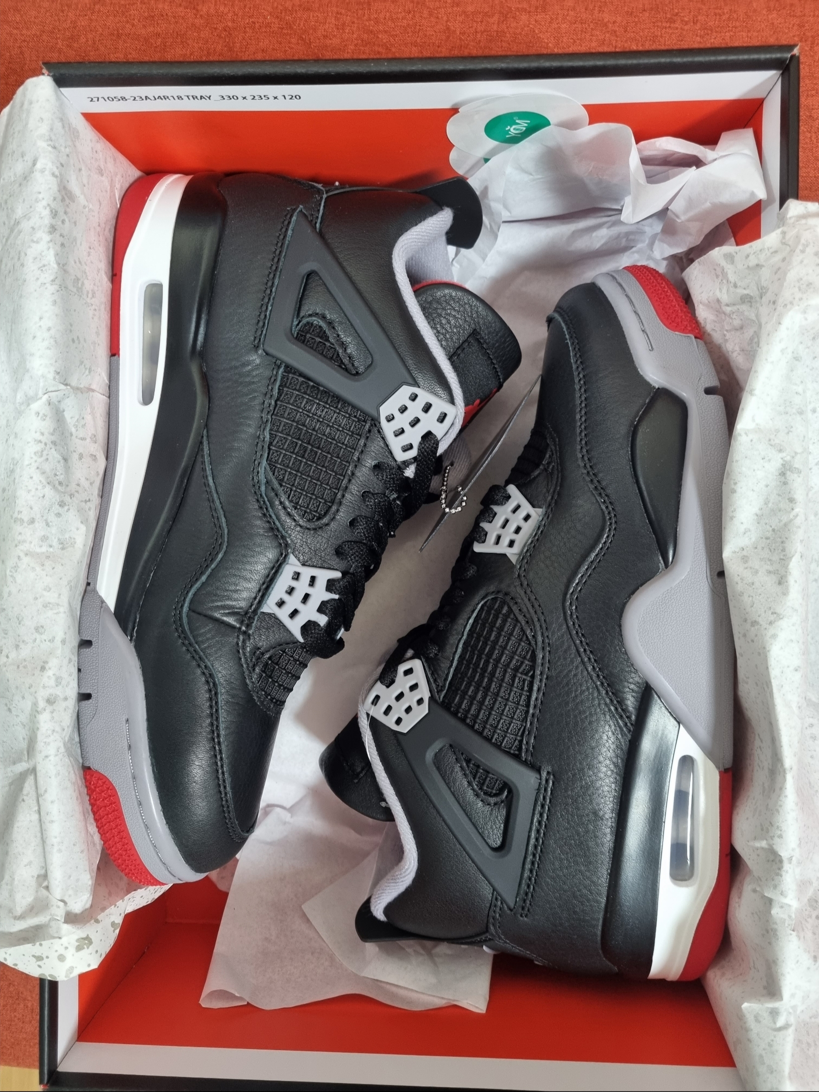 Jordan 4 Retro Bred Reimagined 착용 스타일