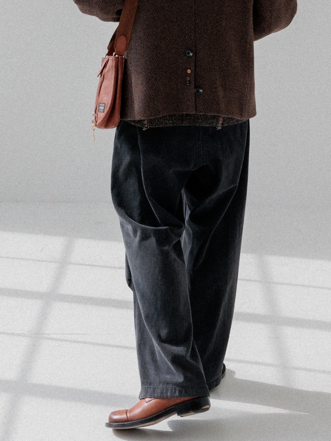 Porter Cisco Shoulder Bag S Brown, Ader Error Urft Blazer Brown 착용 스타일 - 2