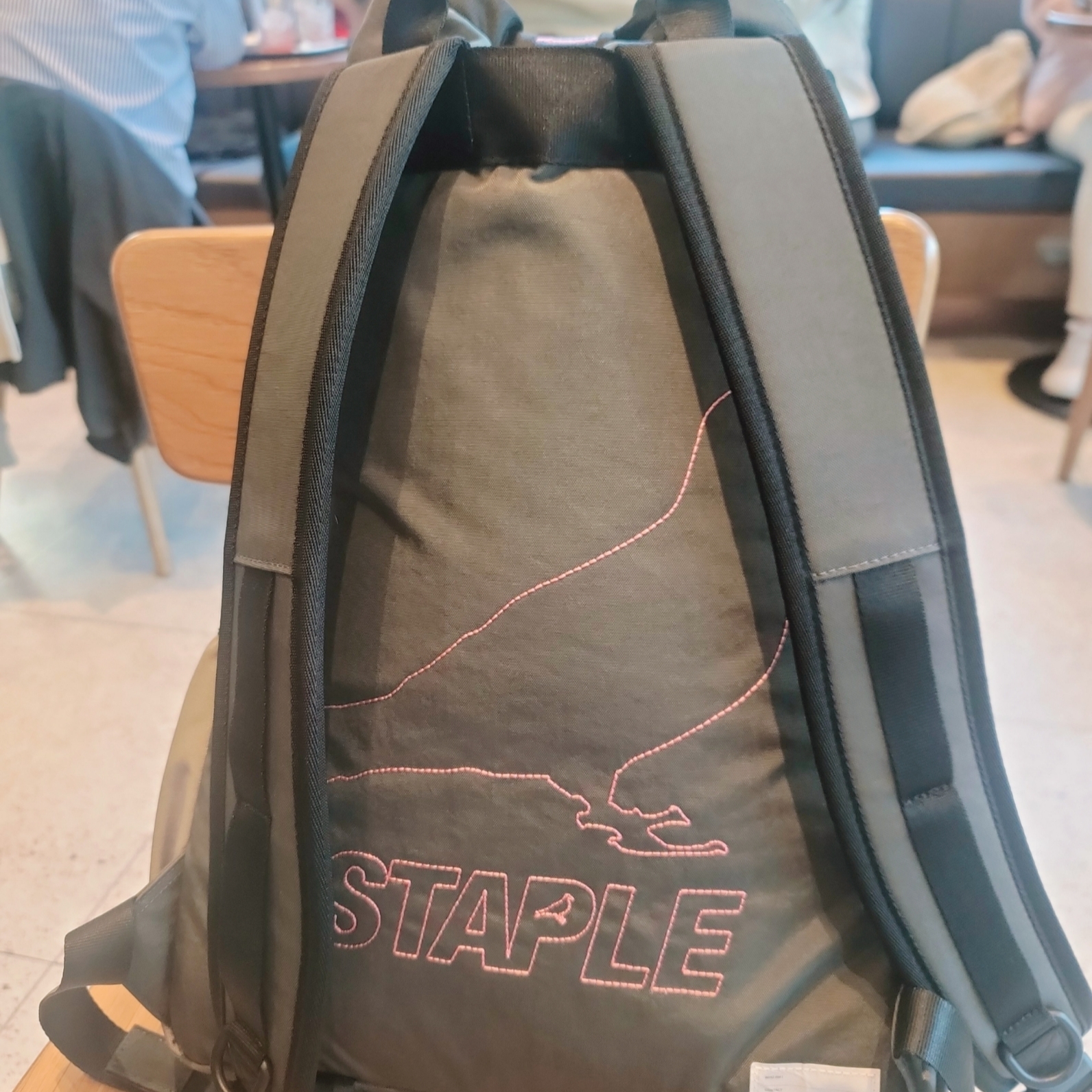 RAWROW X STAPLE String Backpack 931 착용 스타일 - 2