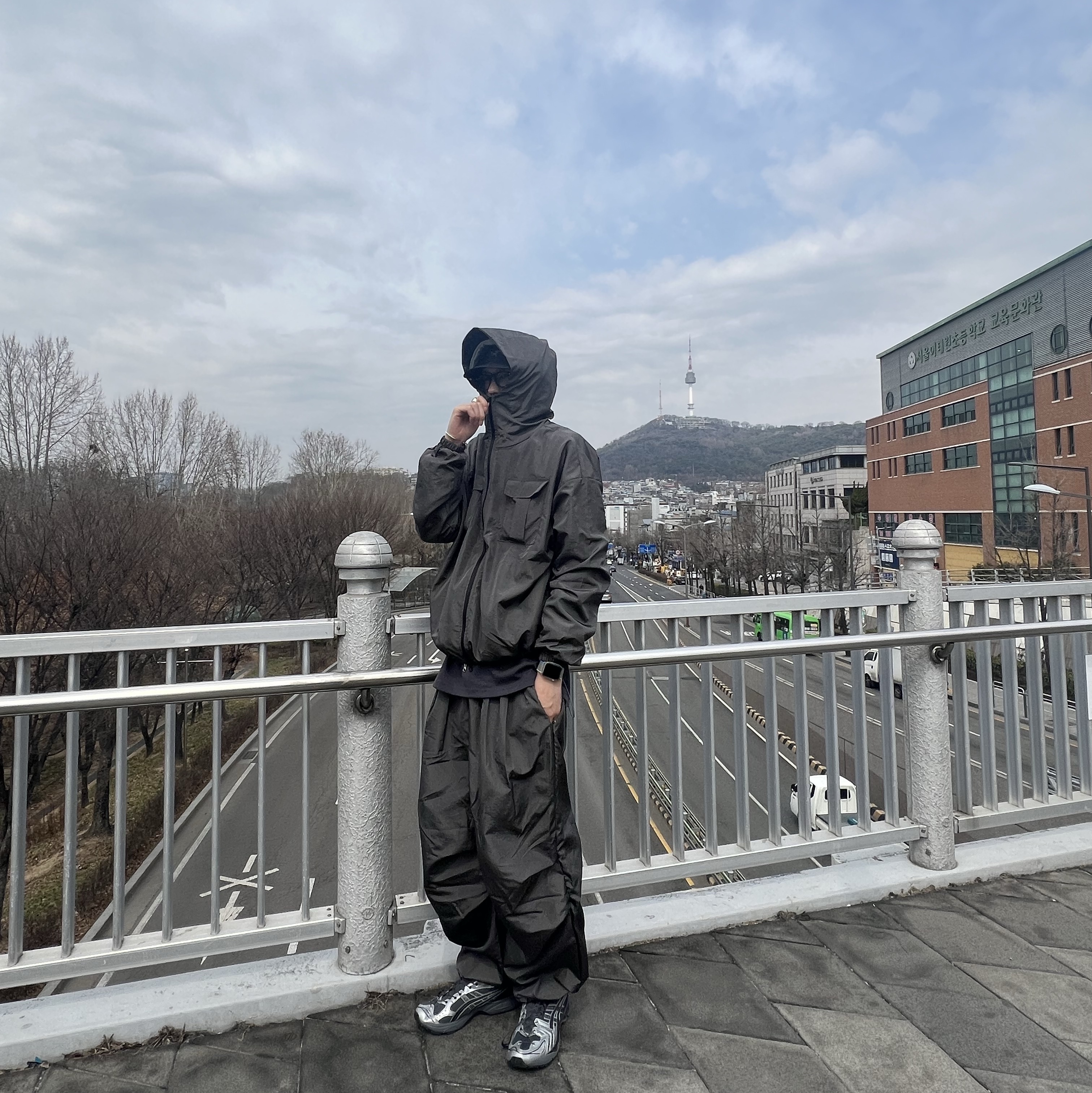 Asics x Unaffected Gel-Kayano 14 Silver Moon 착용 스타일 - 2