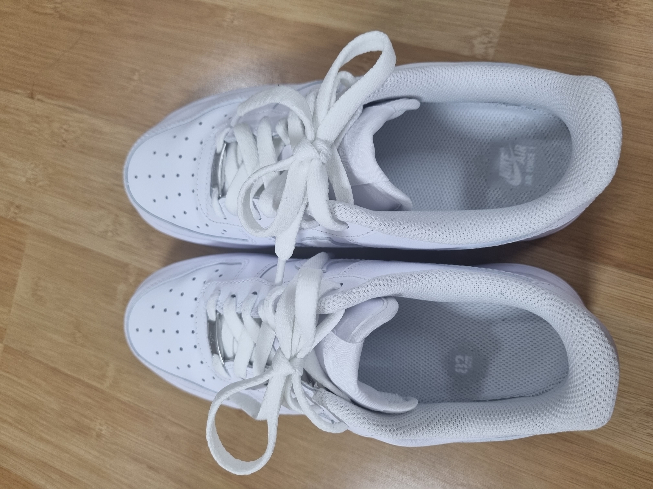 Nike Air Force 1 '07 Low White 착용 스타일