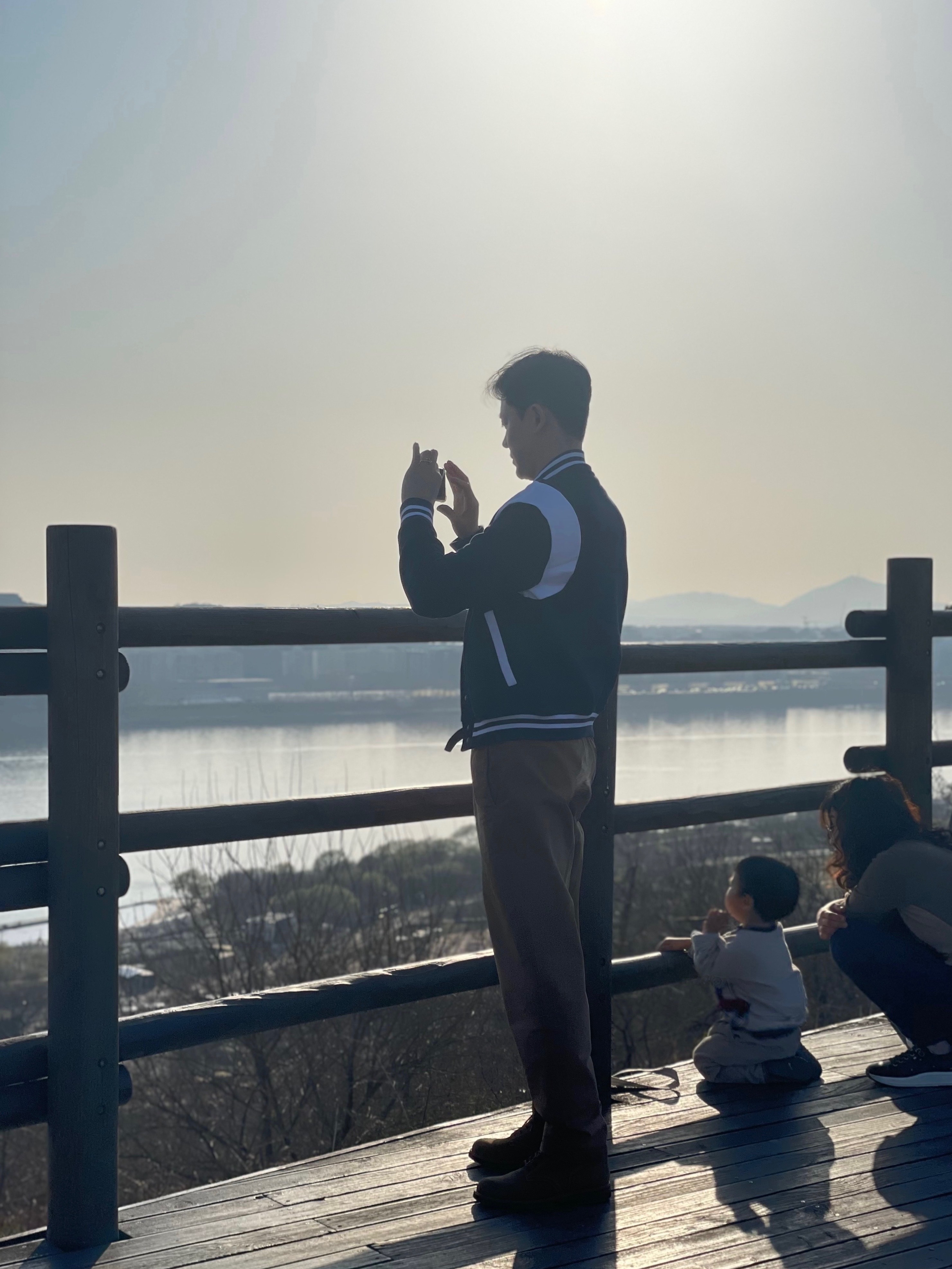 Apple Watch Series 8 45mm Cellular Silver Stainless Steel Case with Sport Band White (Korean Ver.), [KREAM 단독] Polo Ralph Lauren for KREAM Varsity Jacket Navy 착용 스타일