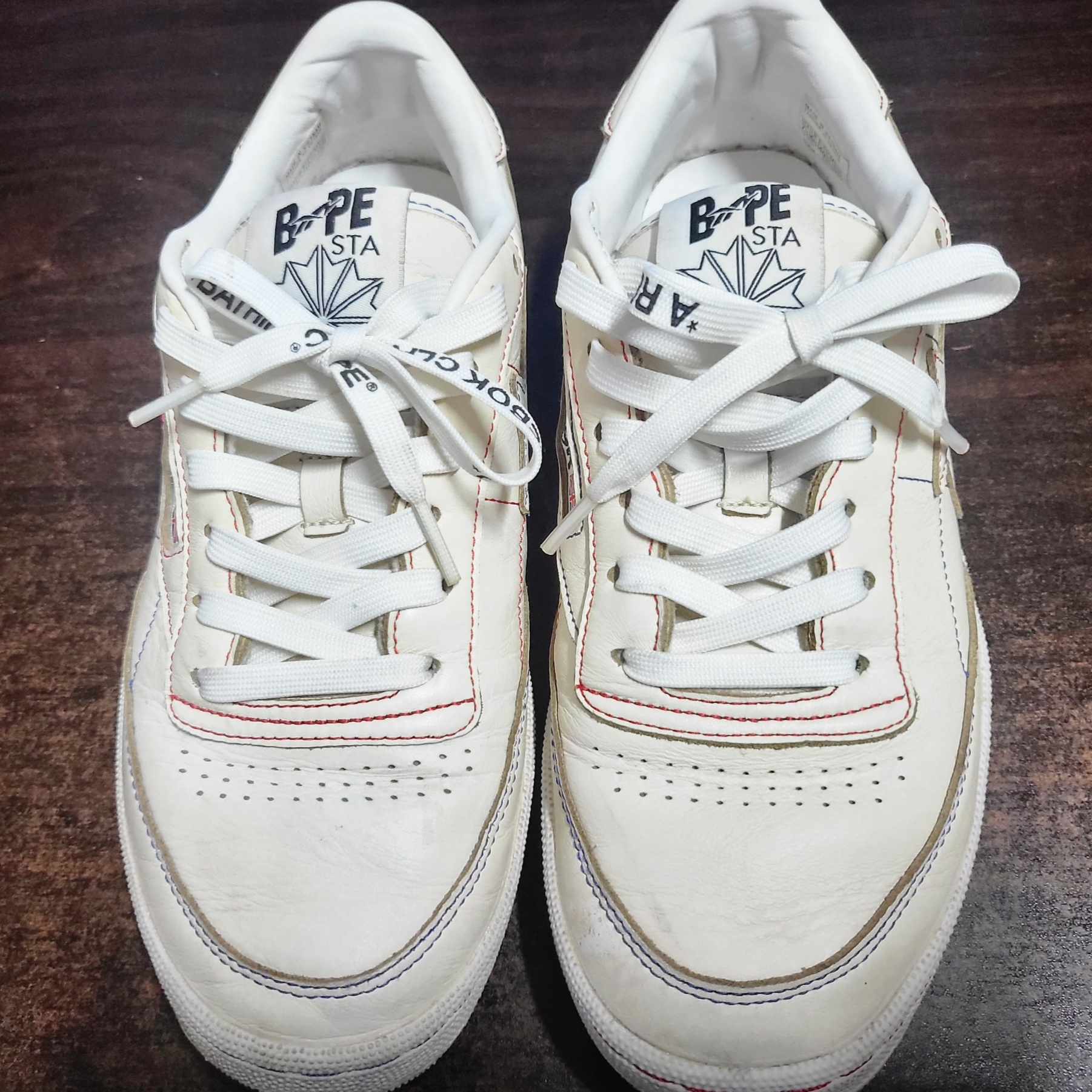 Reebok x BAPE Club C 85 White Contrast Stitch 착용 스타일 - 2