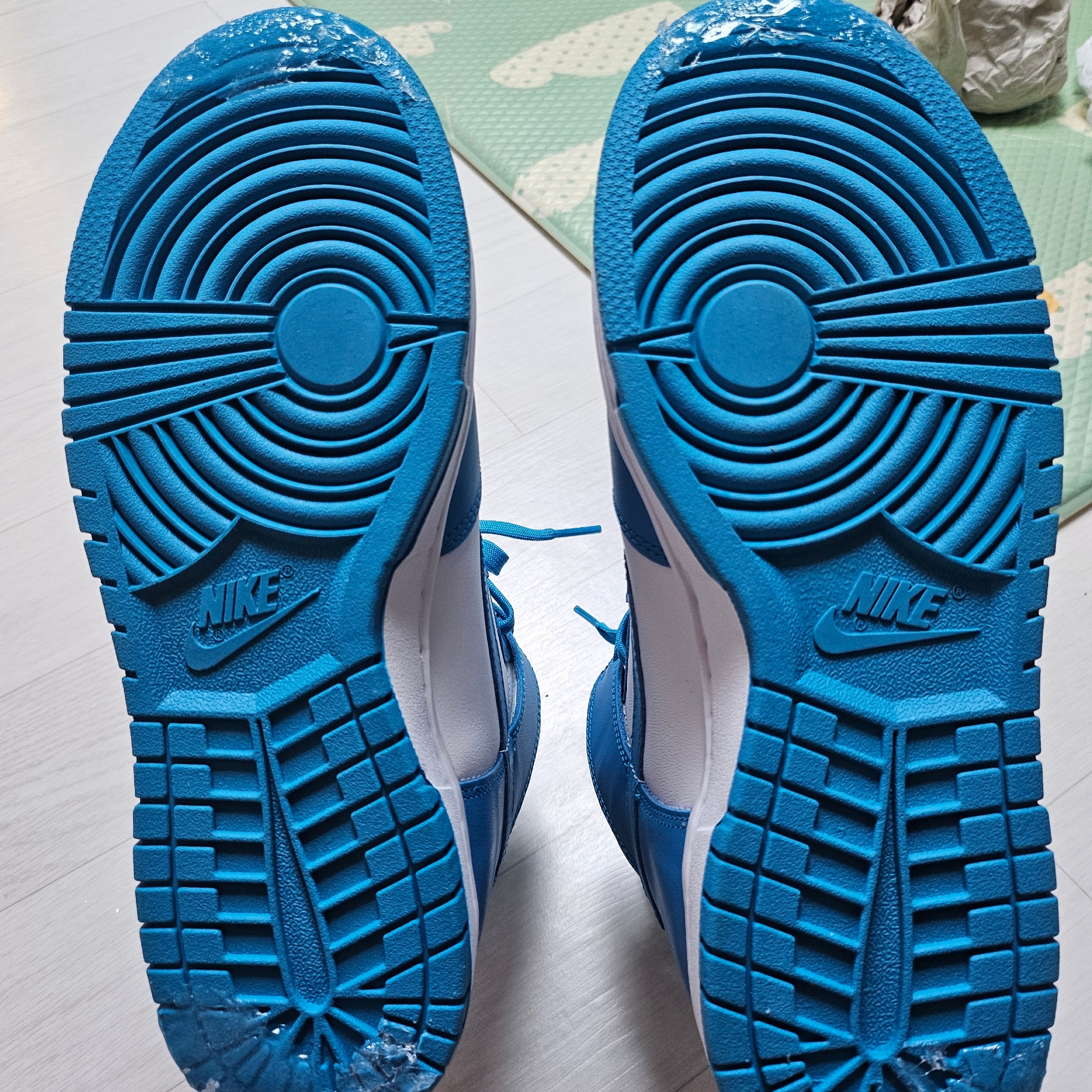 Nike Dunk High Retro Championship Blue 착용 스타일 - 2