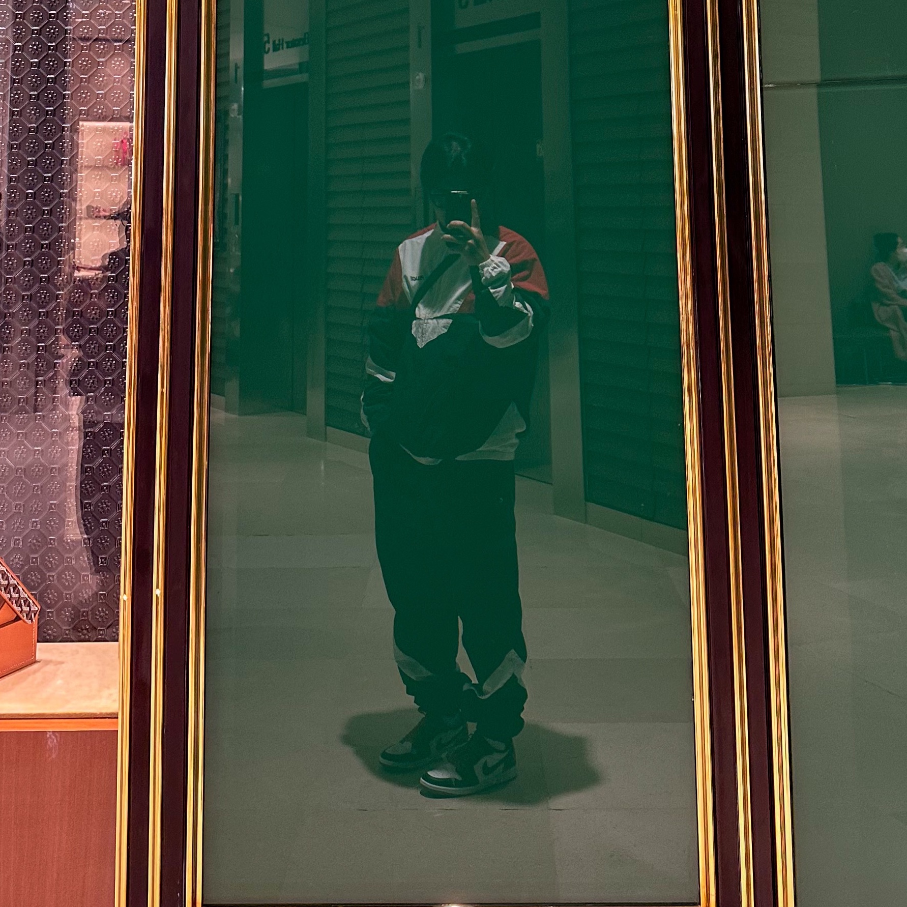 Palace Panelled Shell Jacket Black - 22FW, Palace Panelled Shell Joggers Black - 22FW 착용 스타일