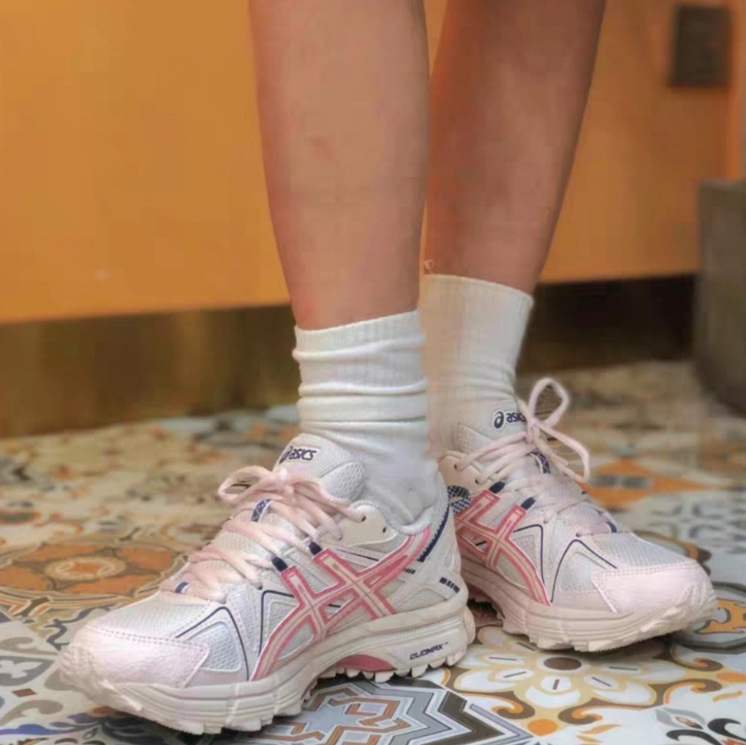 (W) Asics Gel-Kahana 8 Cream Pink 착용 스타일