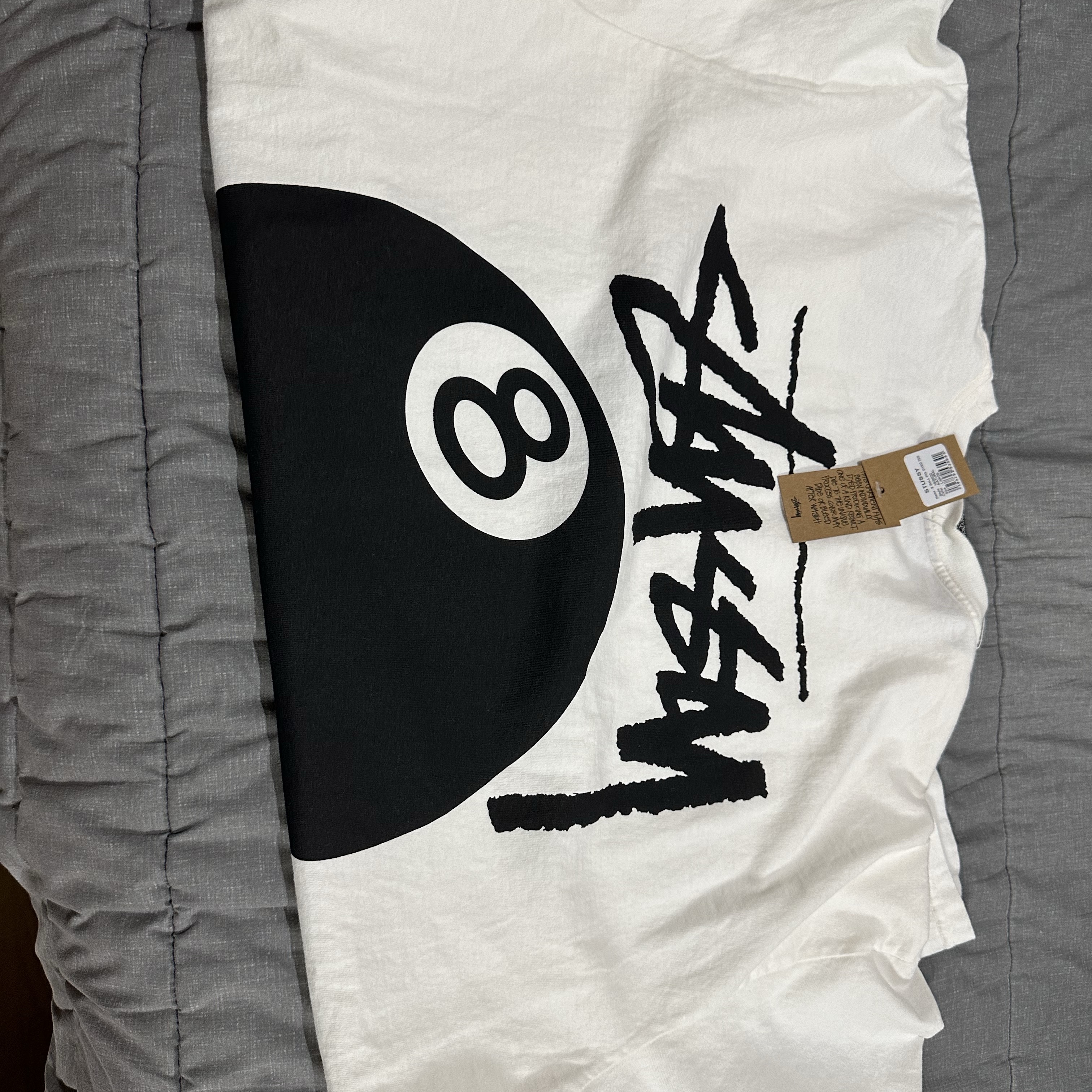 Stussy 8 Ball Pigment Dyed T-Shirt Natural, Stussy Tough Gear T-Shirt White 착용 스타일 - 2
