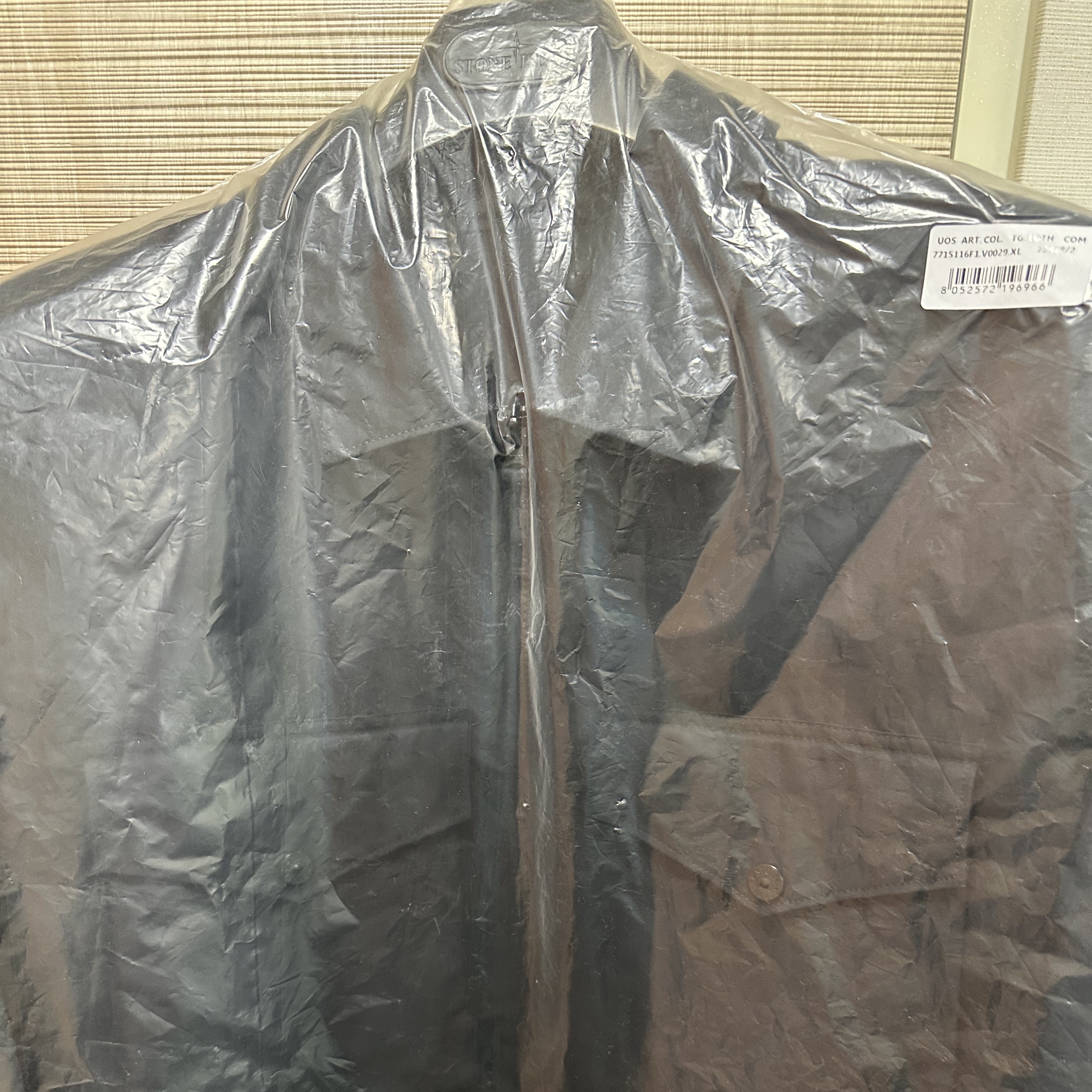 Stone Island 116F1 Ghost Piece O-Ventile Cotton Overshirt Black - 22FW 착용 스타일