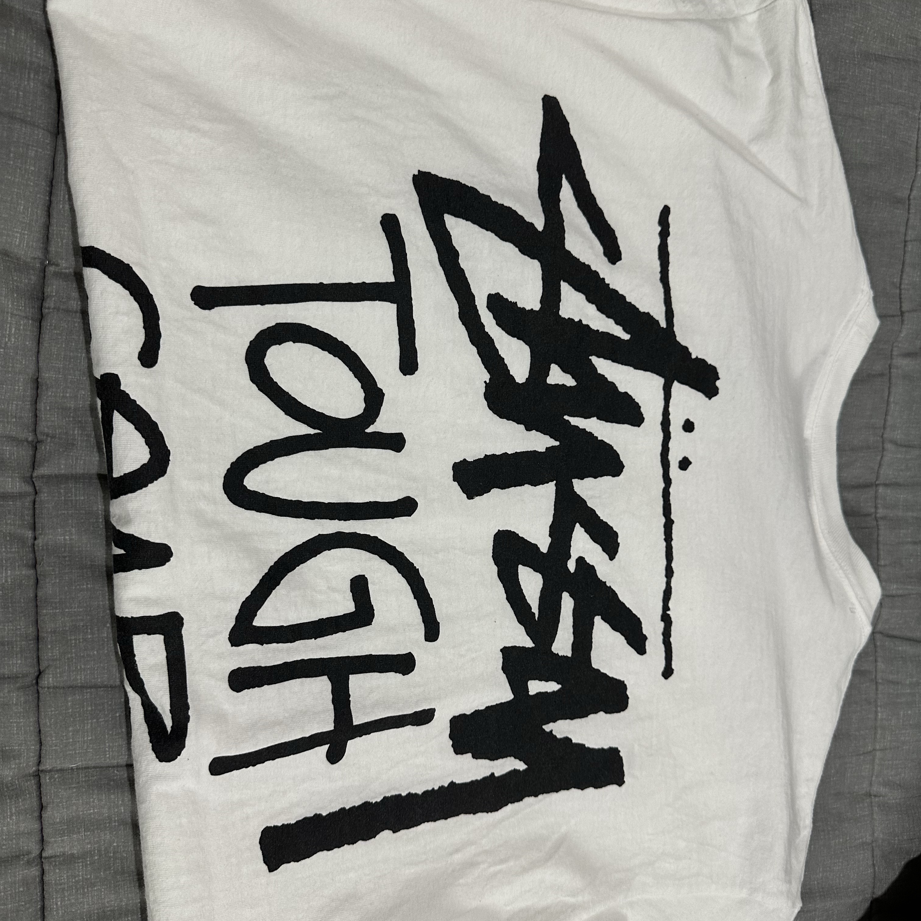 Stussy Tough Gear T-Shirt White 착용 스타일 - 2