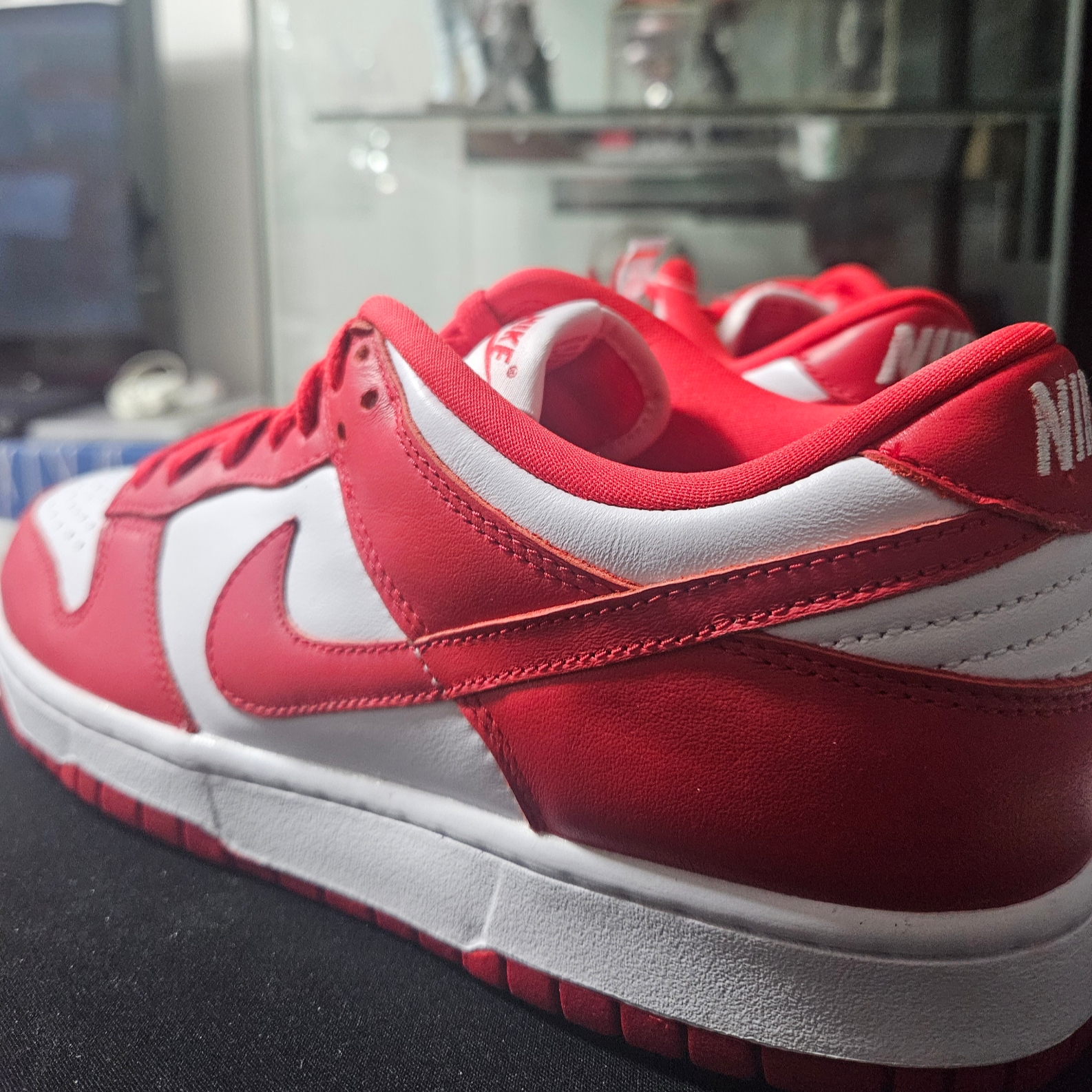 Nike Dunk Low SP White and University Red 2023 착용 스타일