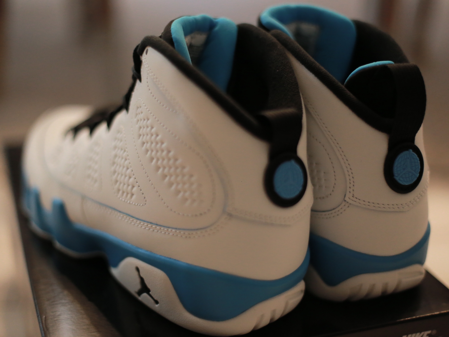 Jordan 9 Retro Powder Blue 착용 스타일 - 3