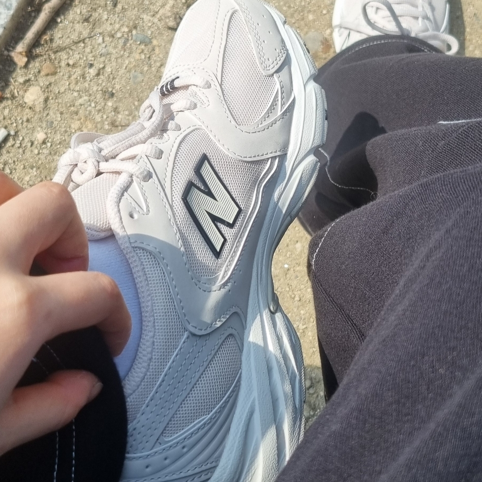 New Balance 530 Ivory 착용 스타일 - 4