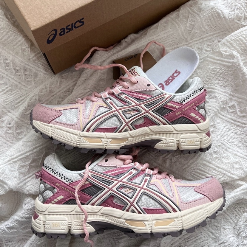 (W) Asics Gel-Kahana 8 White Pink 착용 스타일