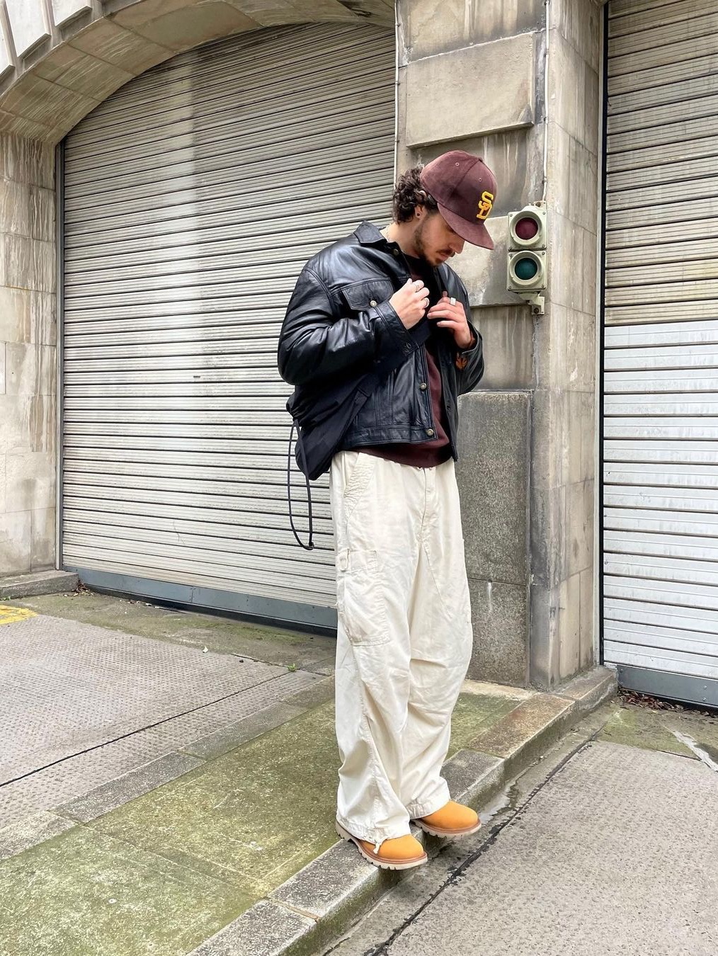 The Greatest Painting Cotton Pants Ivory, Stussy Ripstop Cargo Beach Pants Cream 착용 스타일 - 2