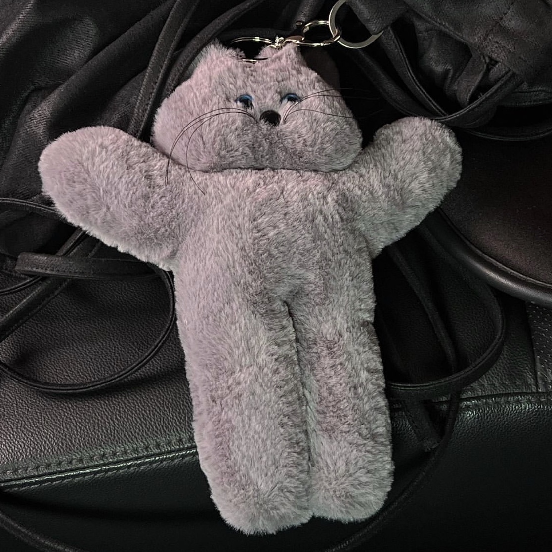 Lelbobrown Little Cat Keyring Hendrix 착용 스타일