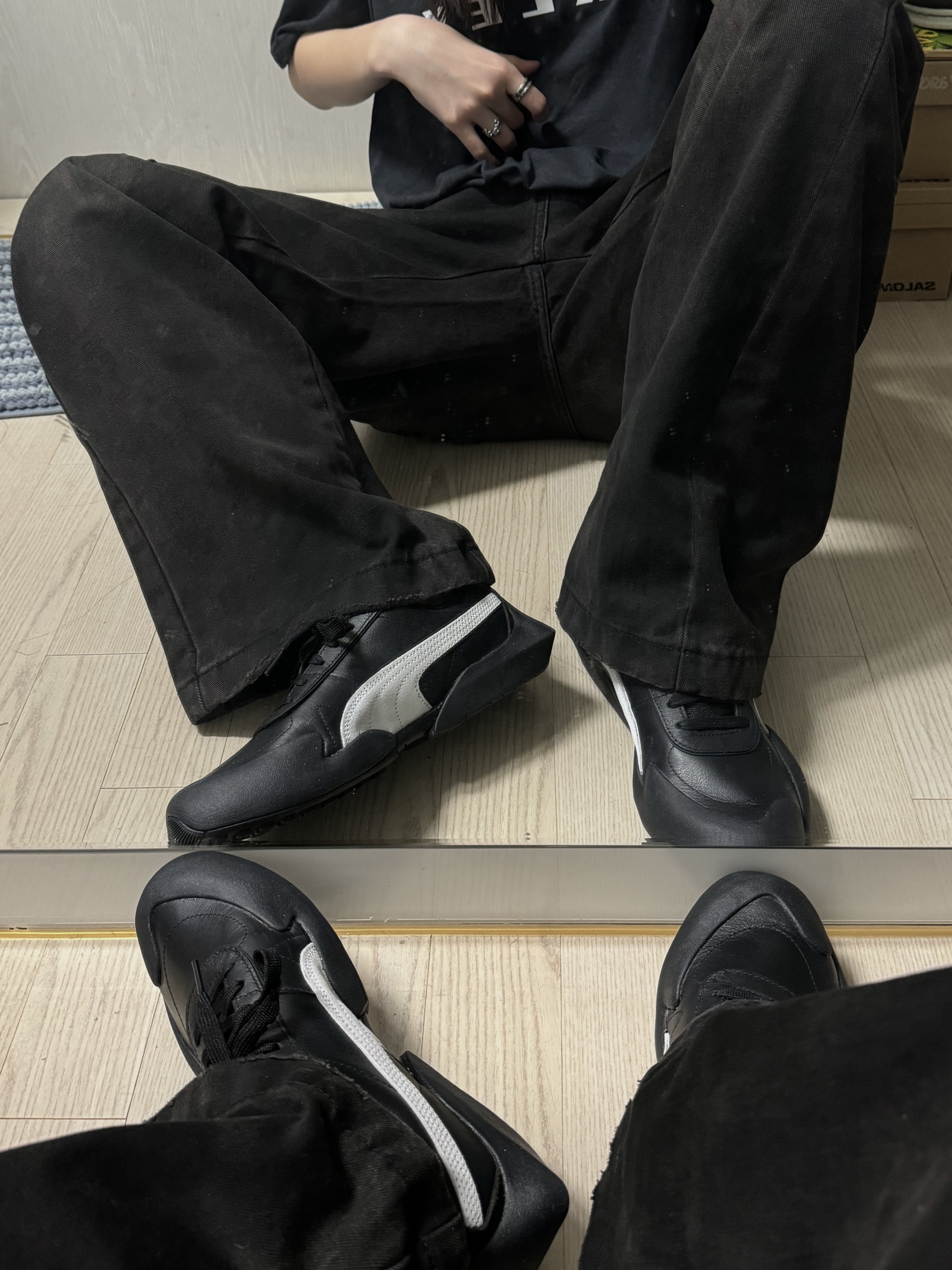 Puma Vaderon Clean Black White 착용 스타일 - 3
