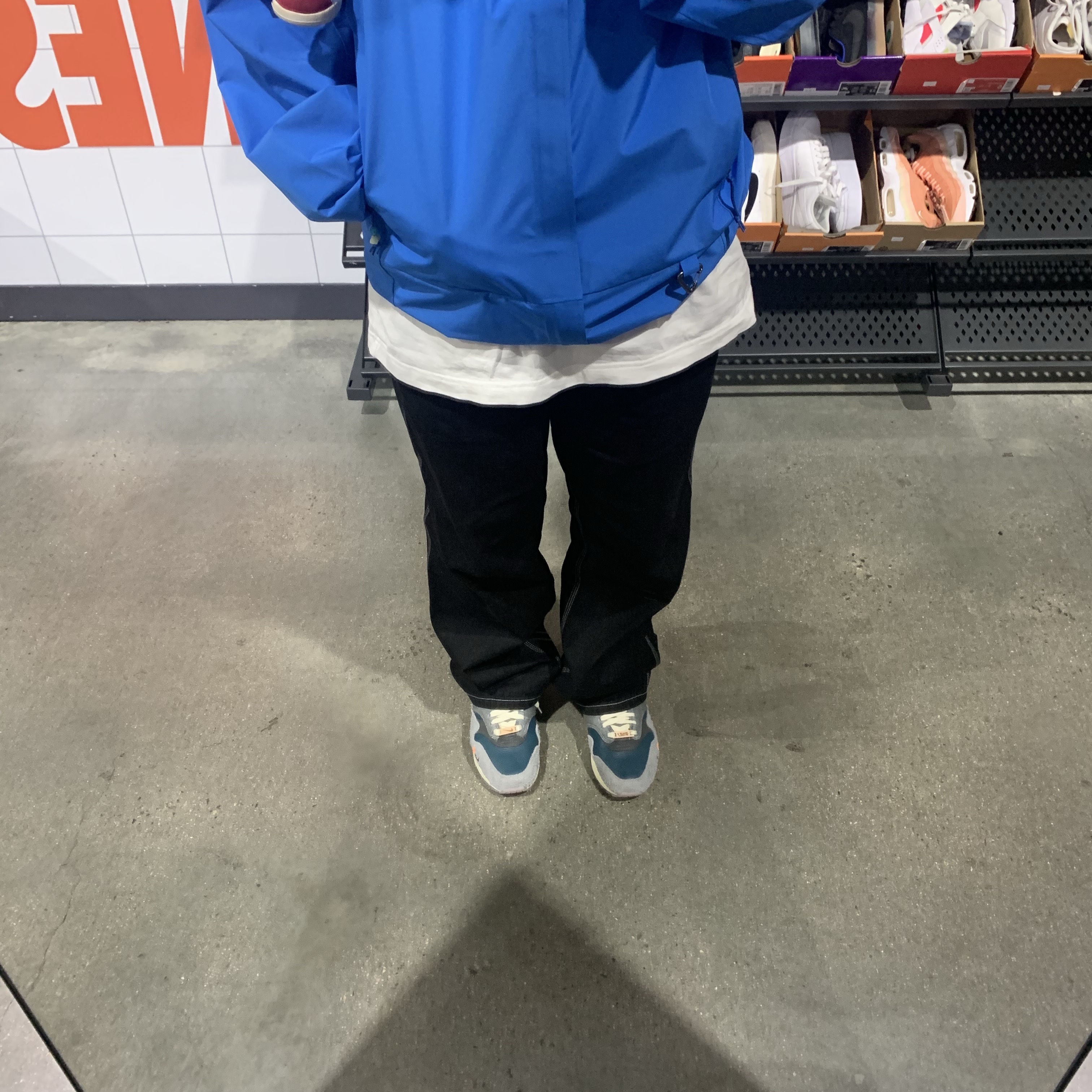 Nike ACG Storm-Fit ADV Cascade Rains Full Zip Jacket Light Photo Blue Summit White - Asia, Nike x Kasina Air Max 1 SP Won-Ang Particle Grey 착용 스타일