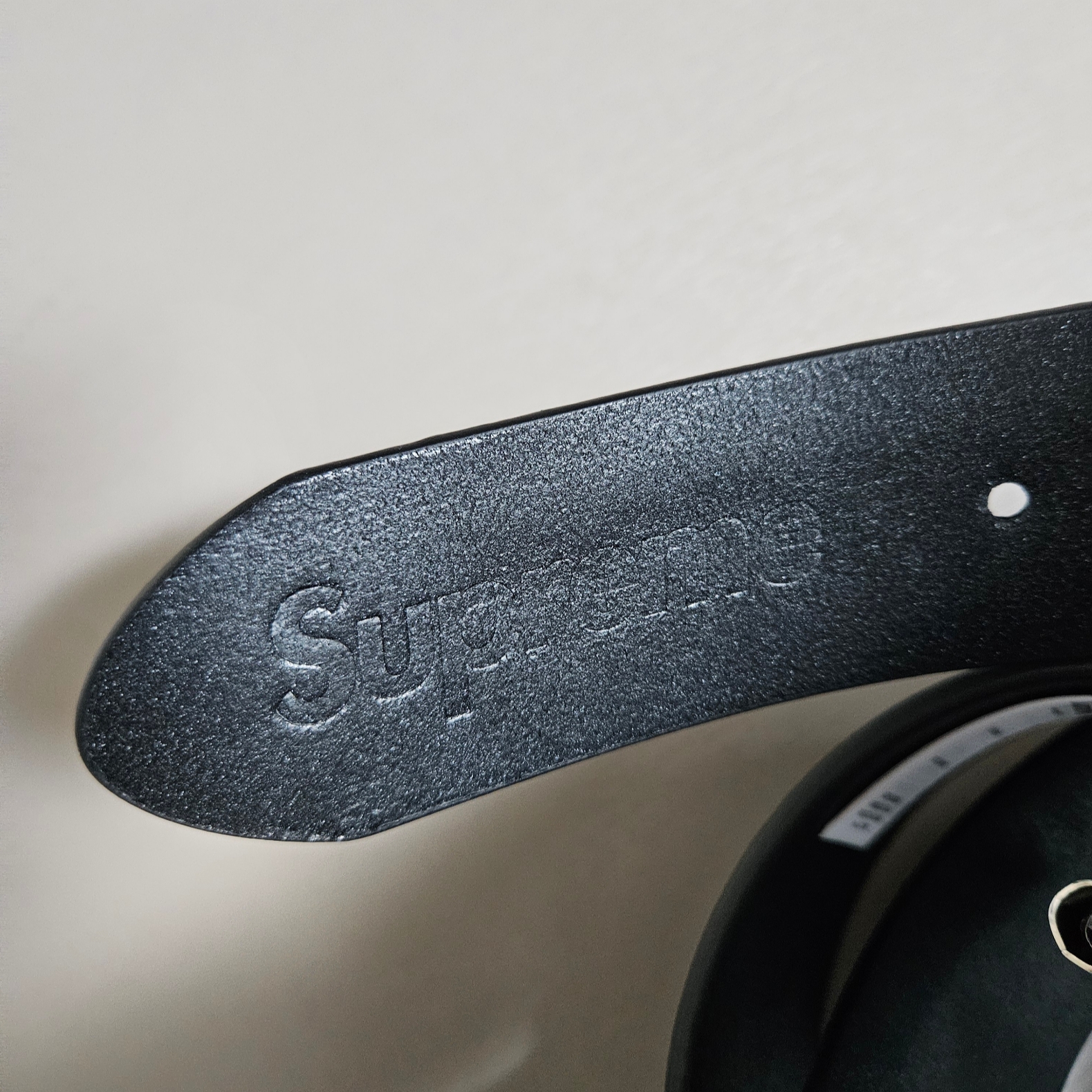 Supreme Repeat Leather Belt Woodland Camo - 24SS 착용 스타일 - 5