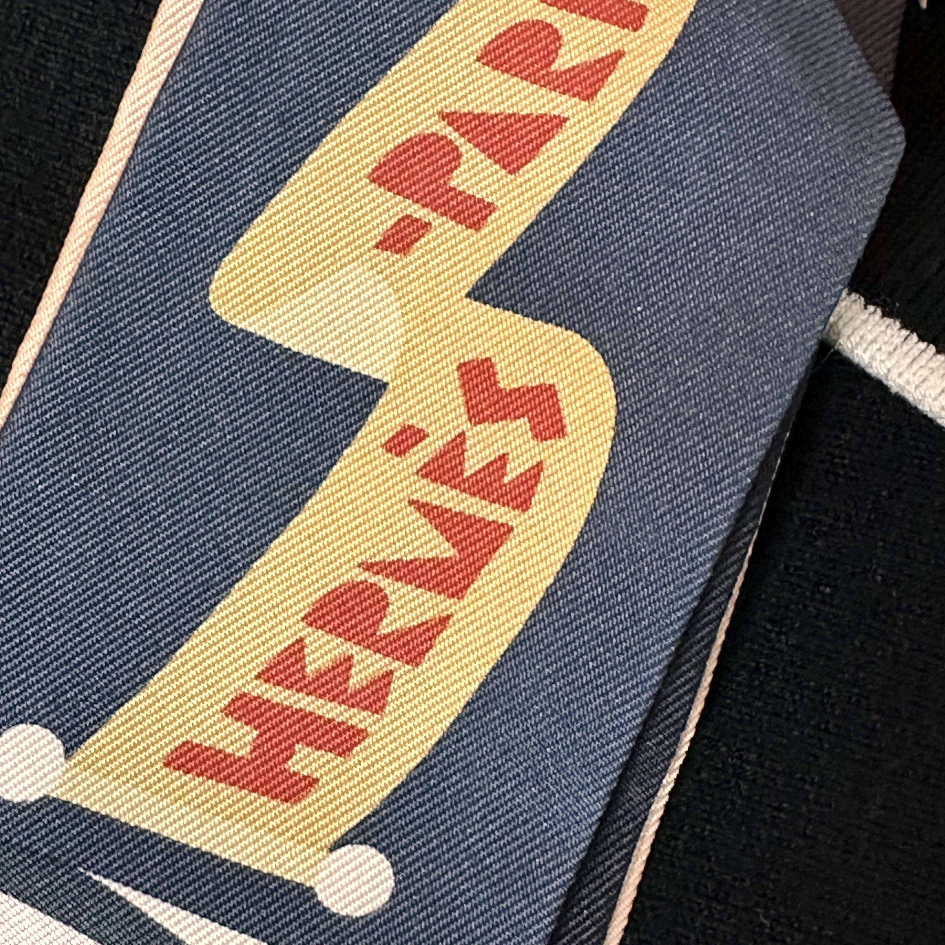 (W) Hermes Parade en Fanfare Twilly Noir Caramel Gris 착용 스타일