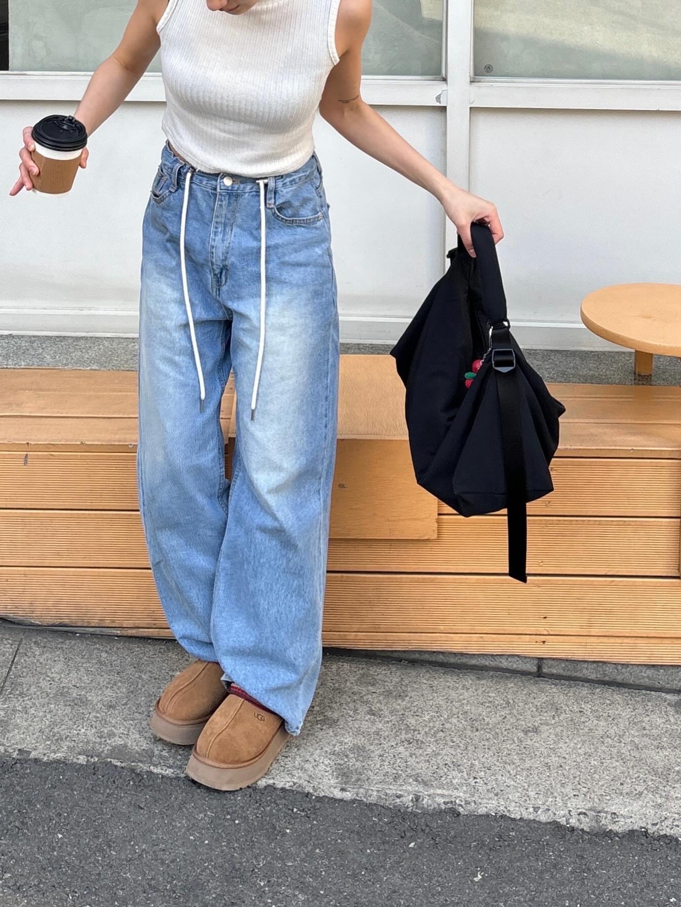 (W) UGG Tazz Slipper Chestnut 착용 스타일 - 5