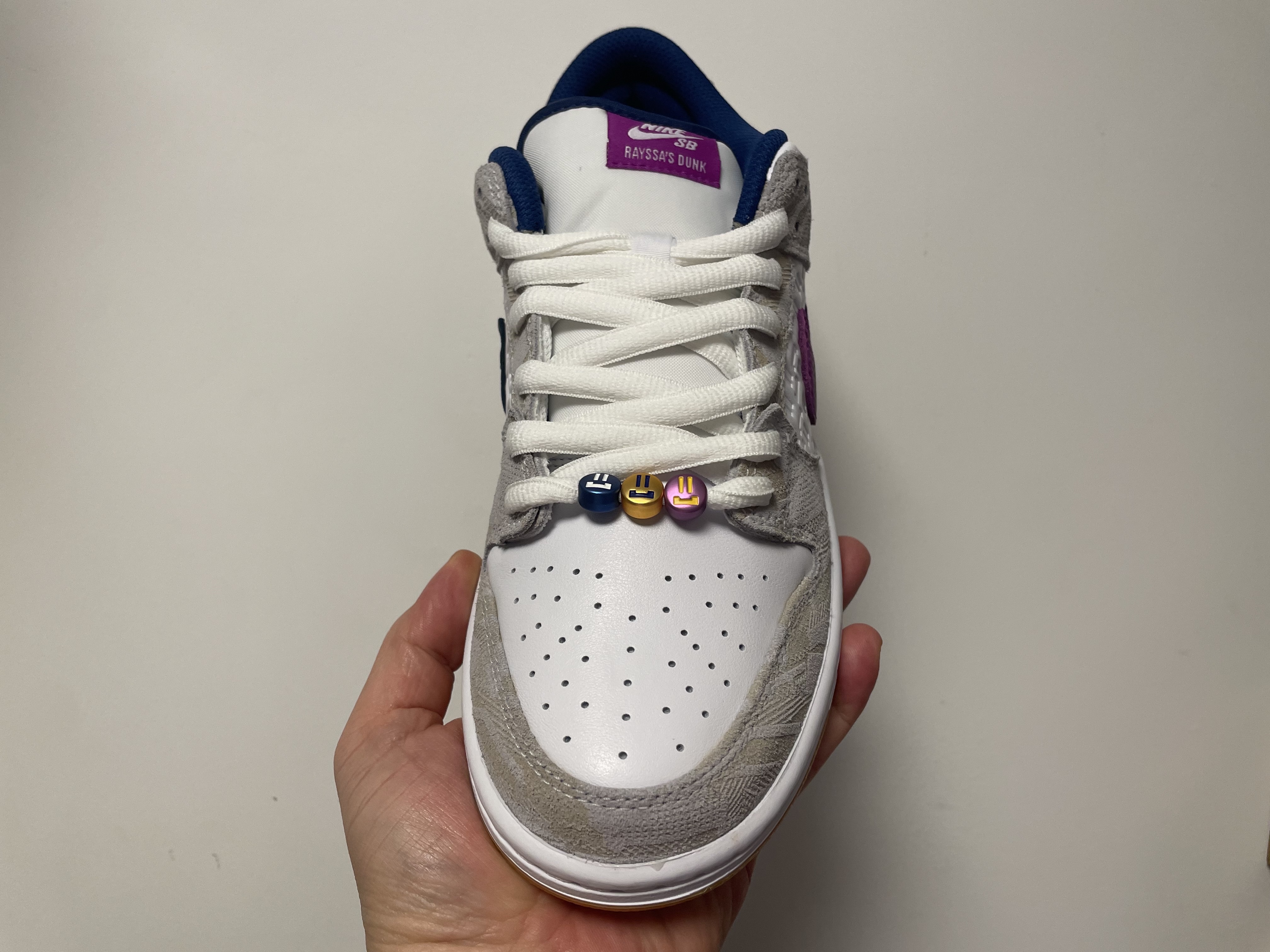 Nike x Rayssa Leal SB Dunk Low PRM Pure Platinum Vivid Purple 착용 스타일 - 4