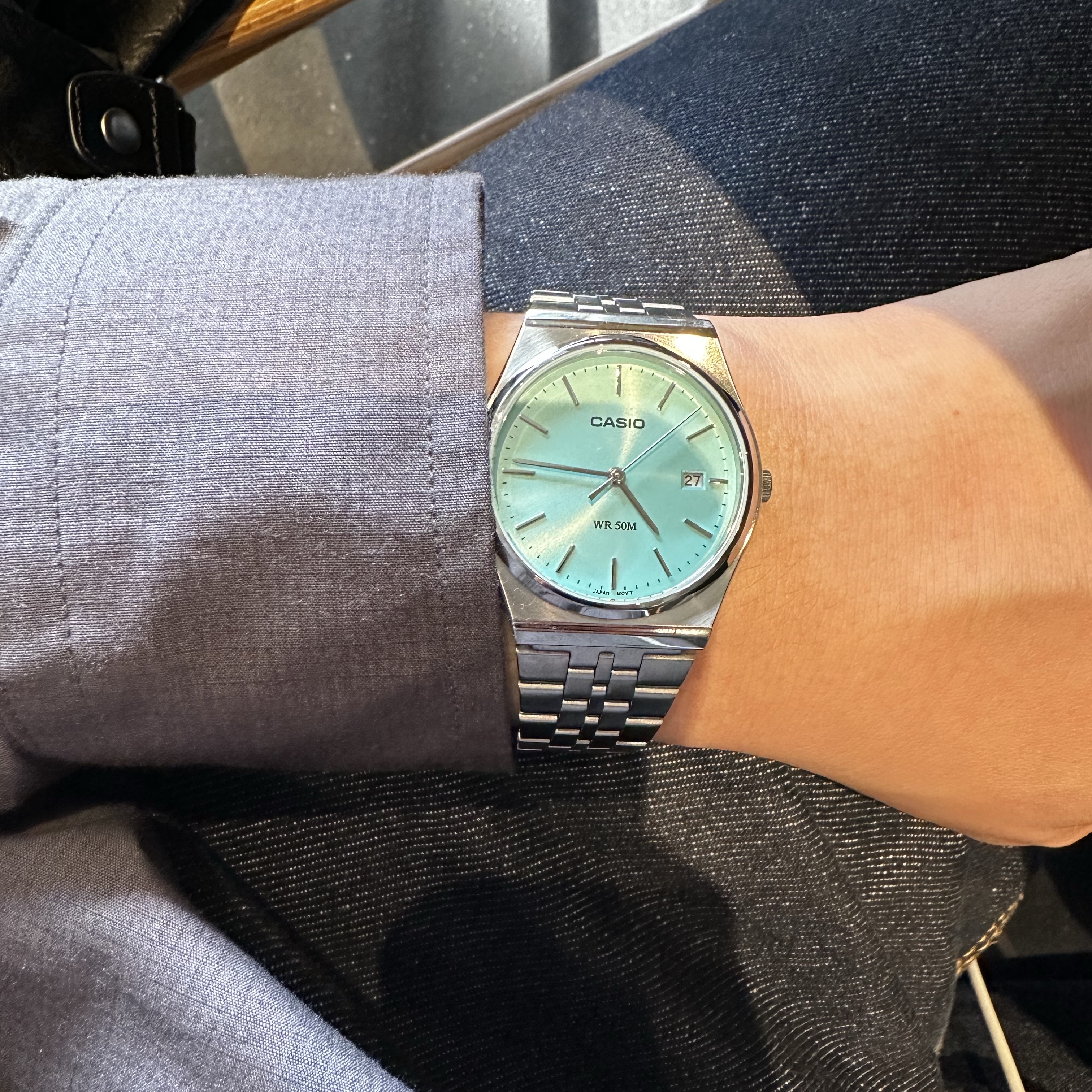 Casio MTP-B145D-2A1V 착용 스타일