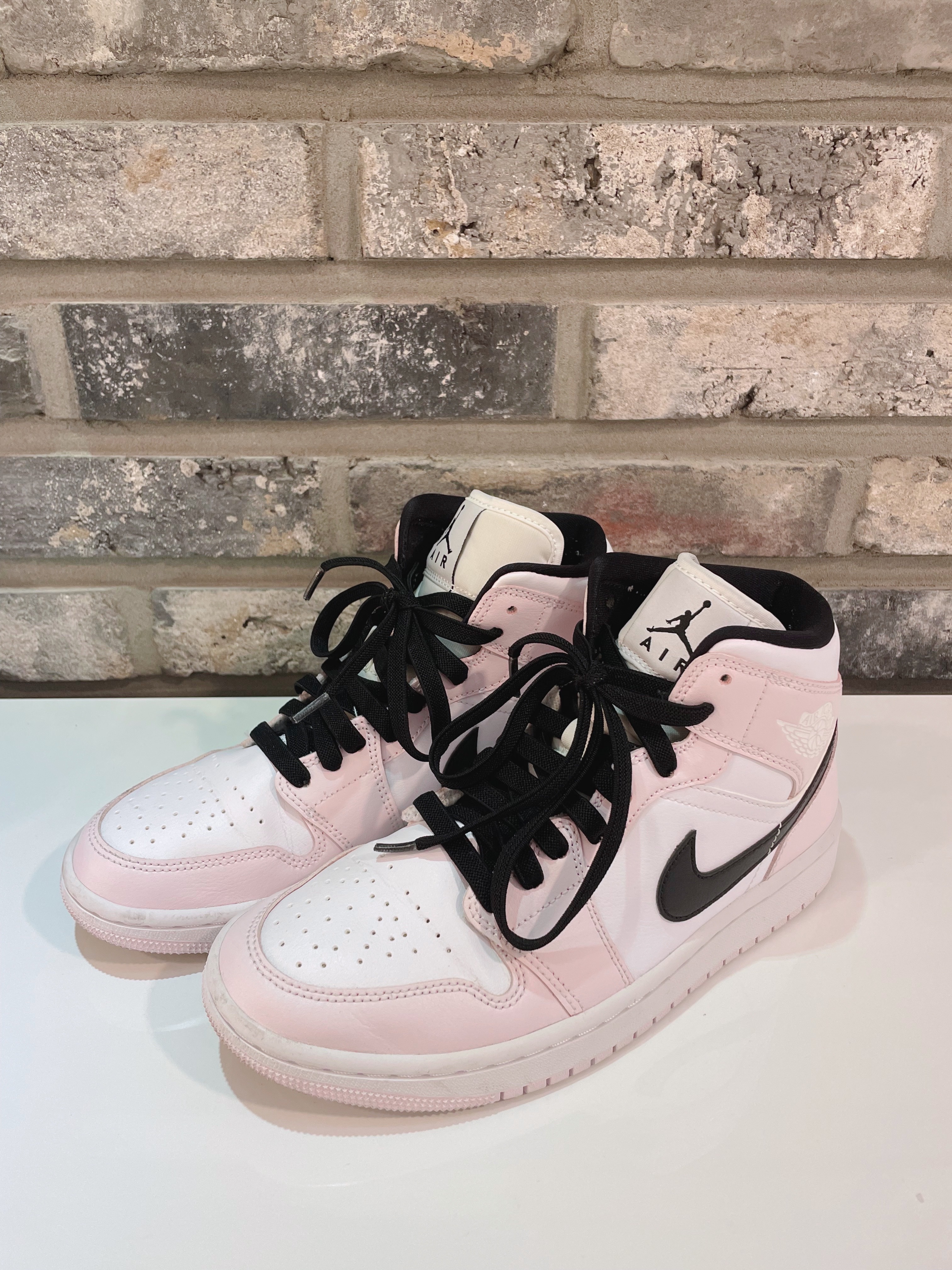 (W) Nike NSW Essential Woven Jacket Atmosphere - Asia, (W) Jordan 1 Mid Barely Rose 착용 스타일 - 3