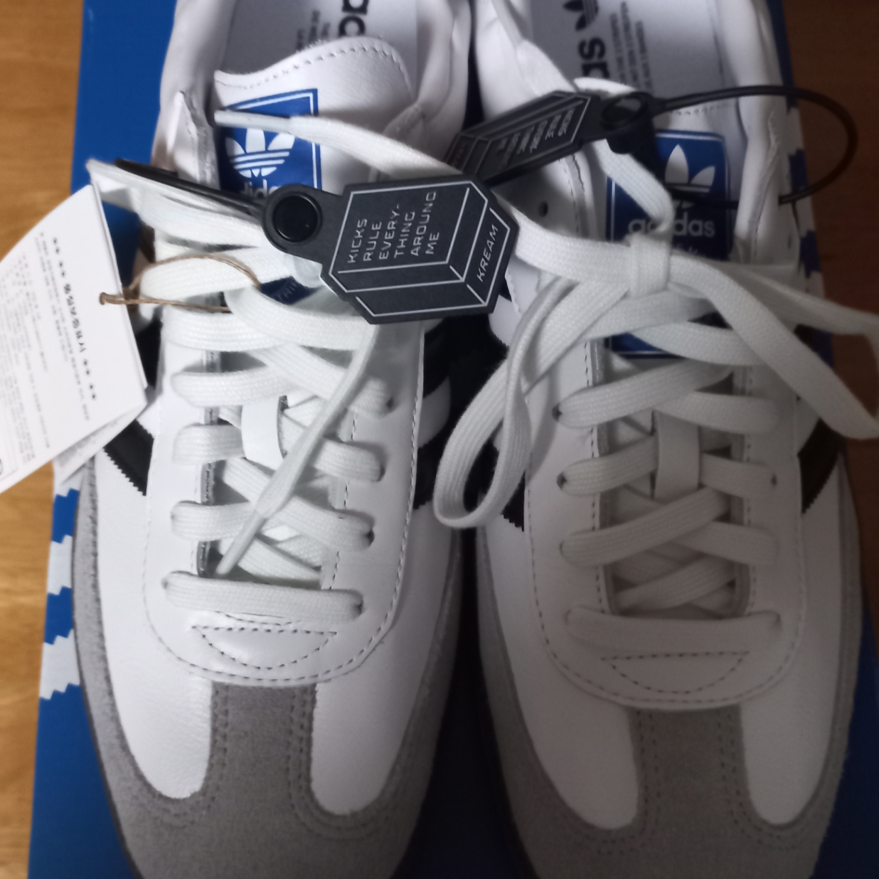 Adidas Samba OG Cloud White 착용 스타일