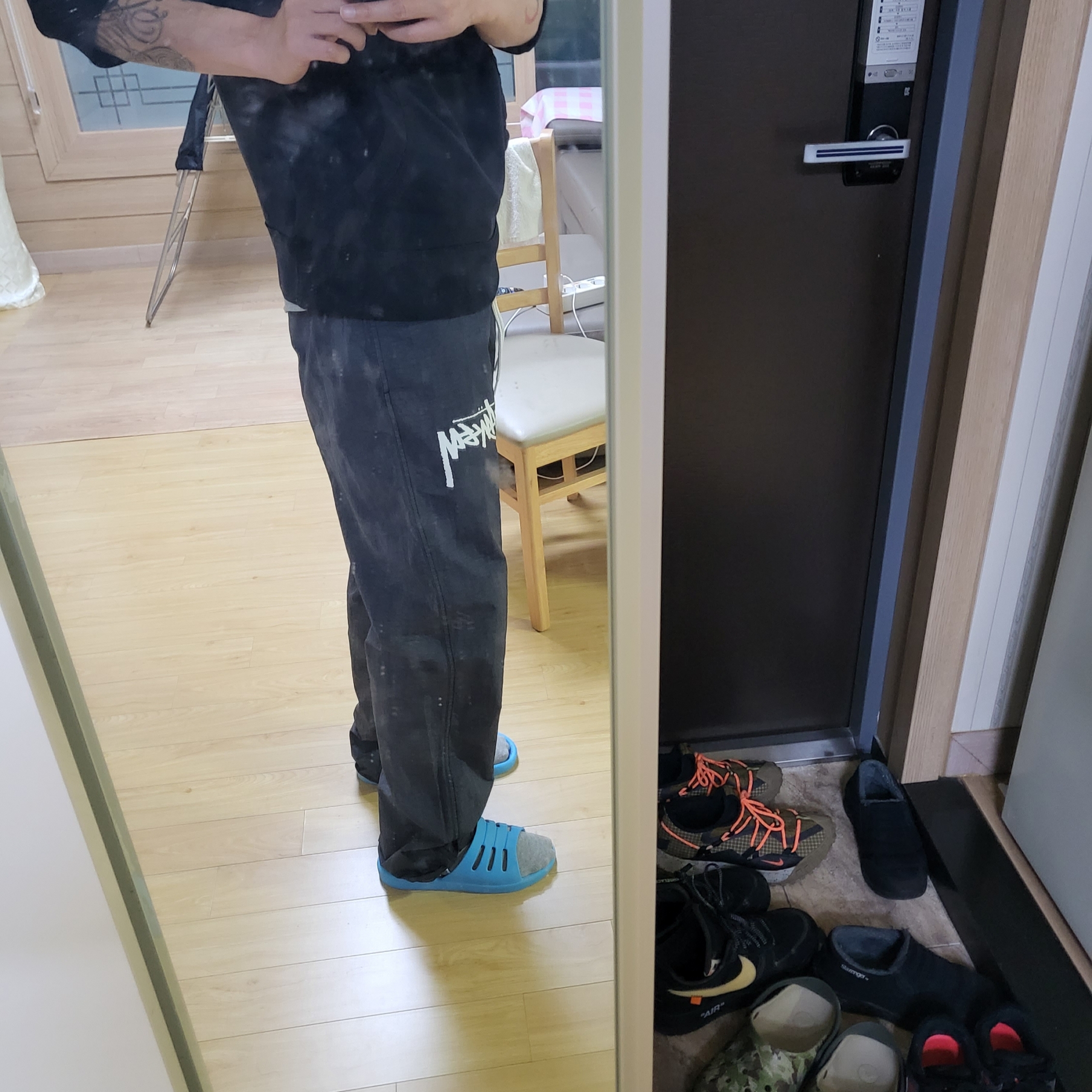 Nike x Stussy Beach Pants Off Noir, Nike x Stussy NRG FL Storm-Fit Pants Black (DO7171-010) 착용 스타일 - 2