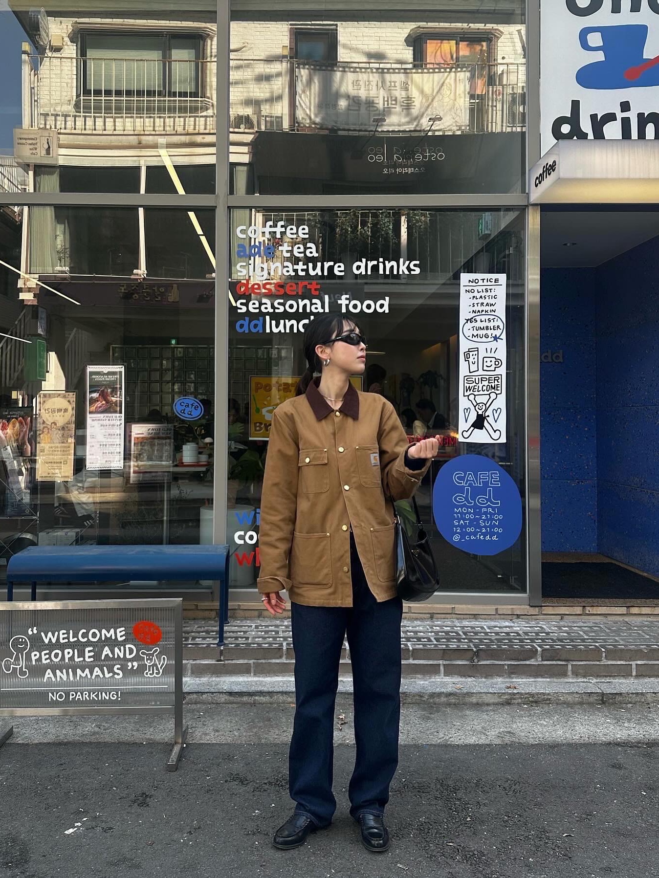 Oakley Eye Jacket Redux Matte Black Frame Prizm Grey Lenses High Bridge Fit, Prada Cleo Brushed Leather Shoulder Bag Black 착용 스타일 - 1