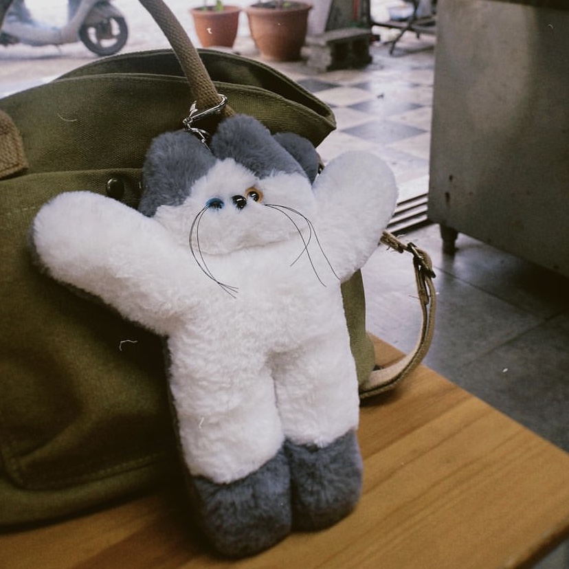 Lelbobrown Oversize Keyring Delicius 착용 스타일