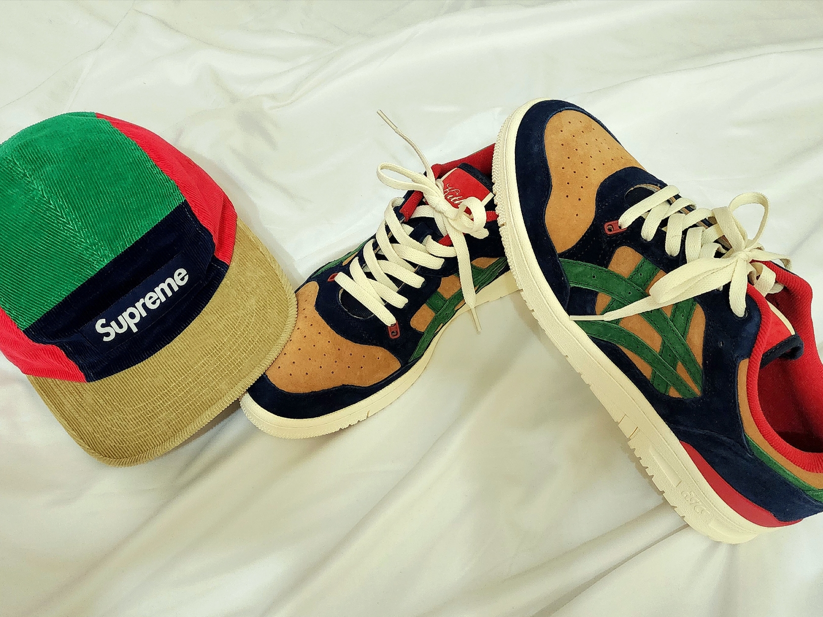 Asics x Kith EX89 Kithmas Outdoor, Supreme Corduroy Camp Cap Multicolor - 23FW 착용 스타일 - 1