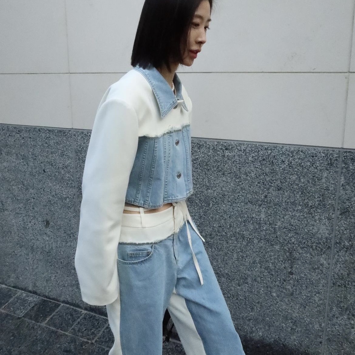 Diagonal Denim Mixed Jacket Blue 착용 스타일 - 2